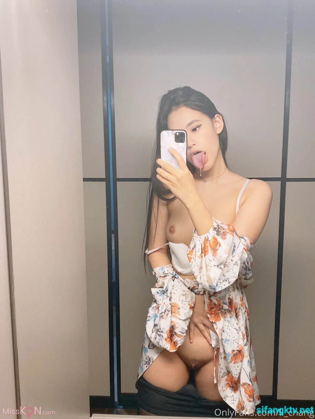 Lichang_ 顶级身材撸铁健身女神私拍 各种诱惑行为