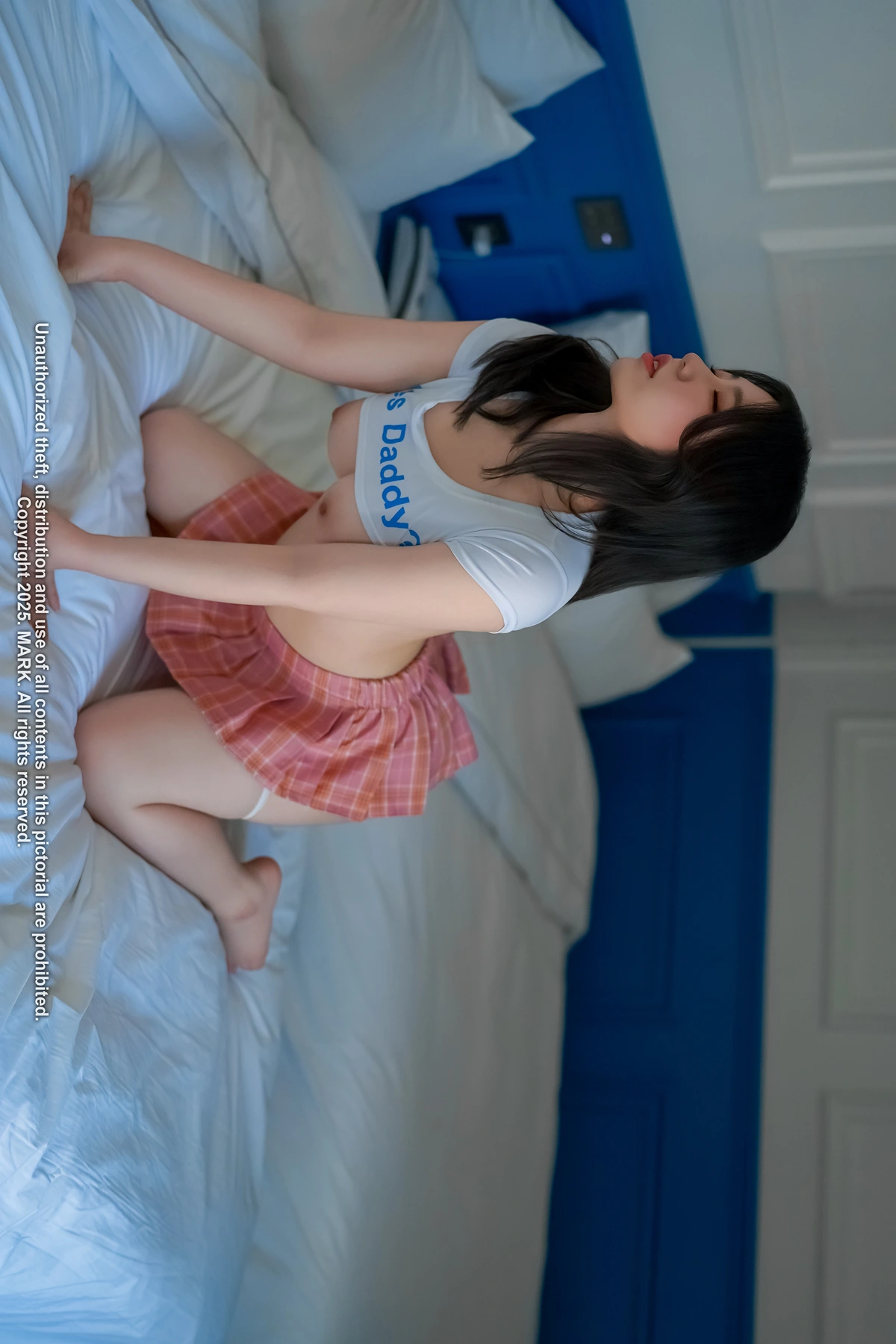 Jenn 젠, MARK Photobook 「Excitement in Wet Bath」 Set.01 10 Jenn 젠, MARK Photobook 「Excitement in Wet Bath」 Set.01