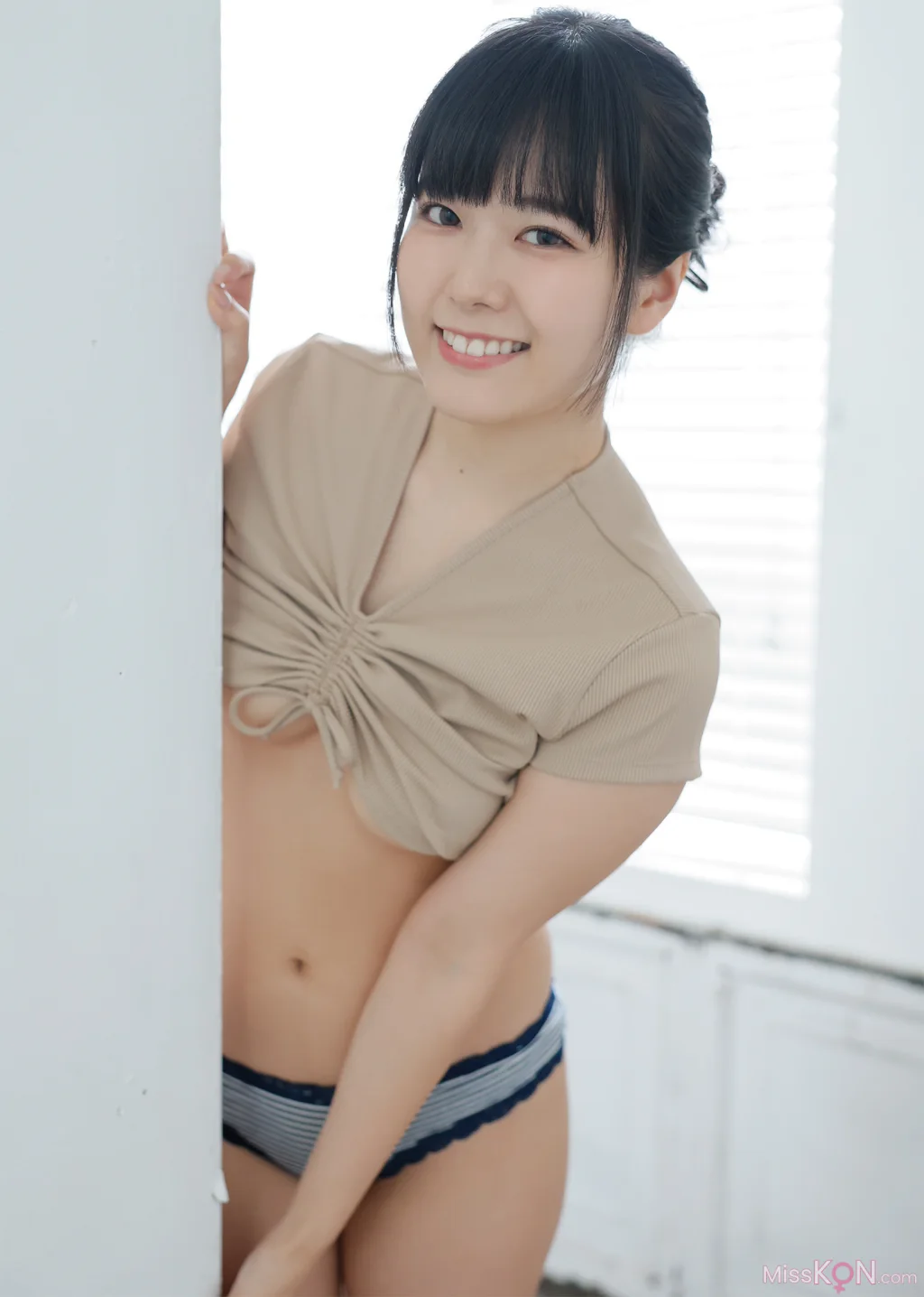 Shinonome Umi (東雲うみ)_ EX大衆デジタル写真集 ： 48　「僕だけのマーメイド」