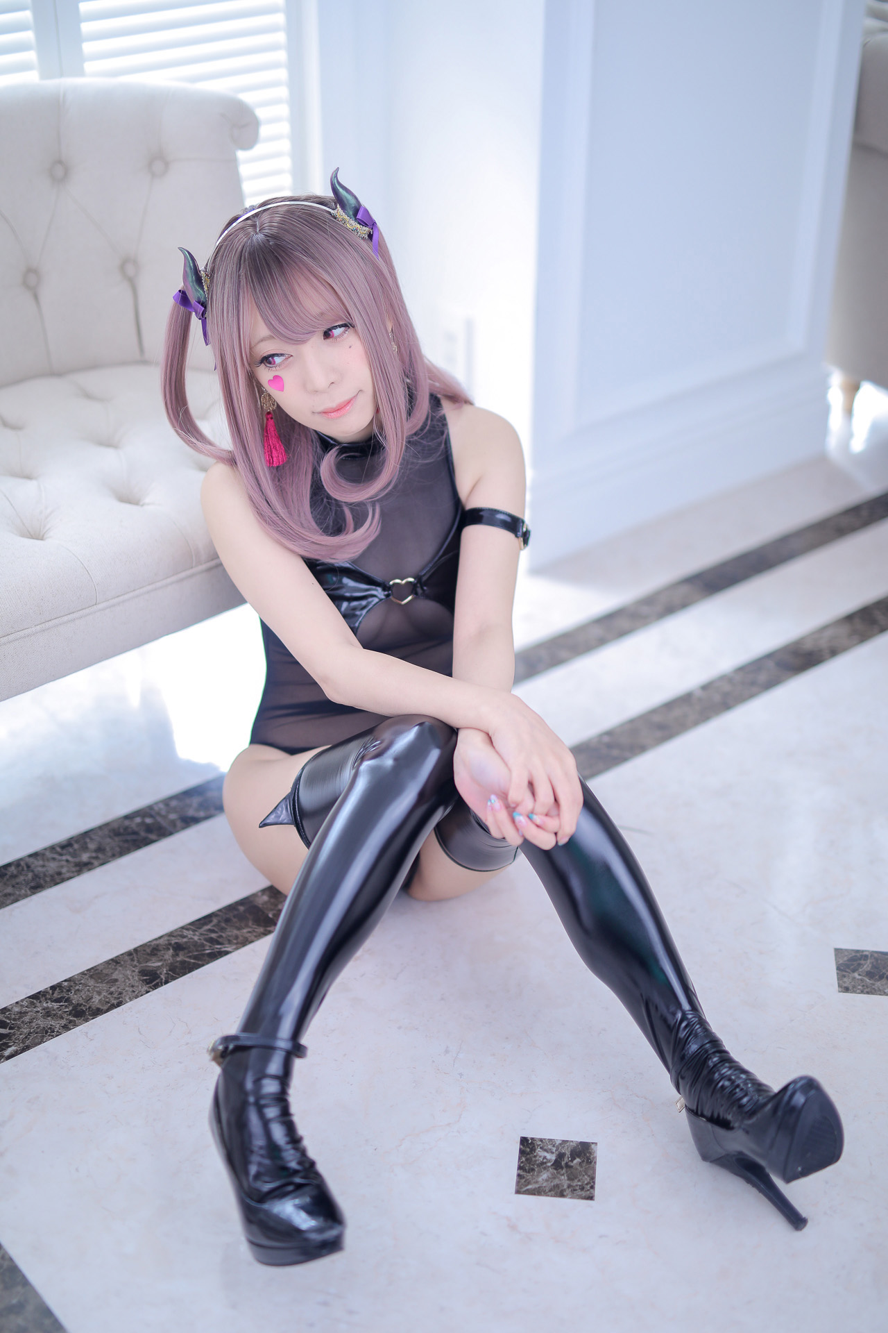 Saki Miyamoto 宮本彩希, 写真集 魅惑の彩希ゅばす Set.01