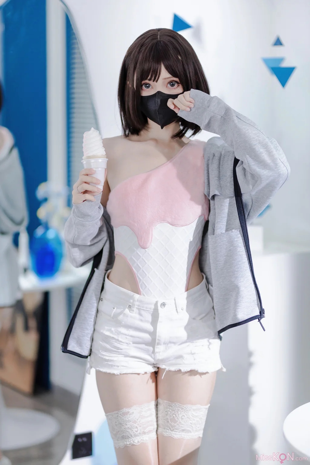Coser@洛桑w伊梓_ 甜筒 31 Coser@洛桑w伊梓_ 甜筒