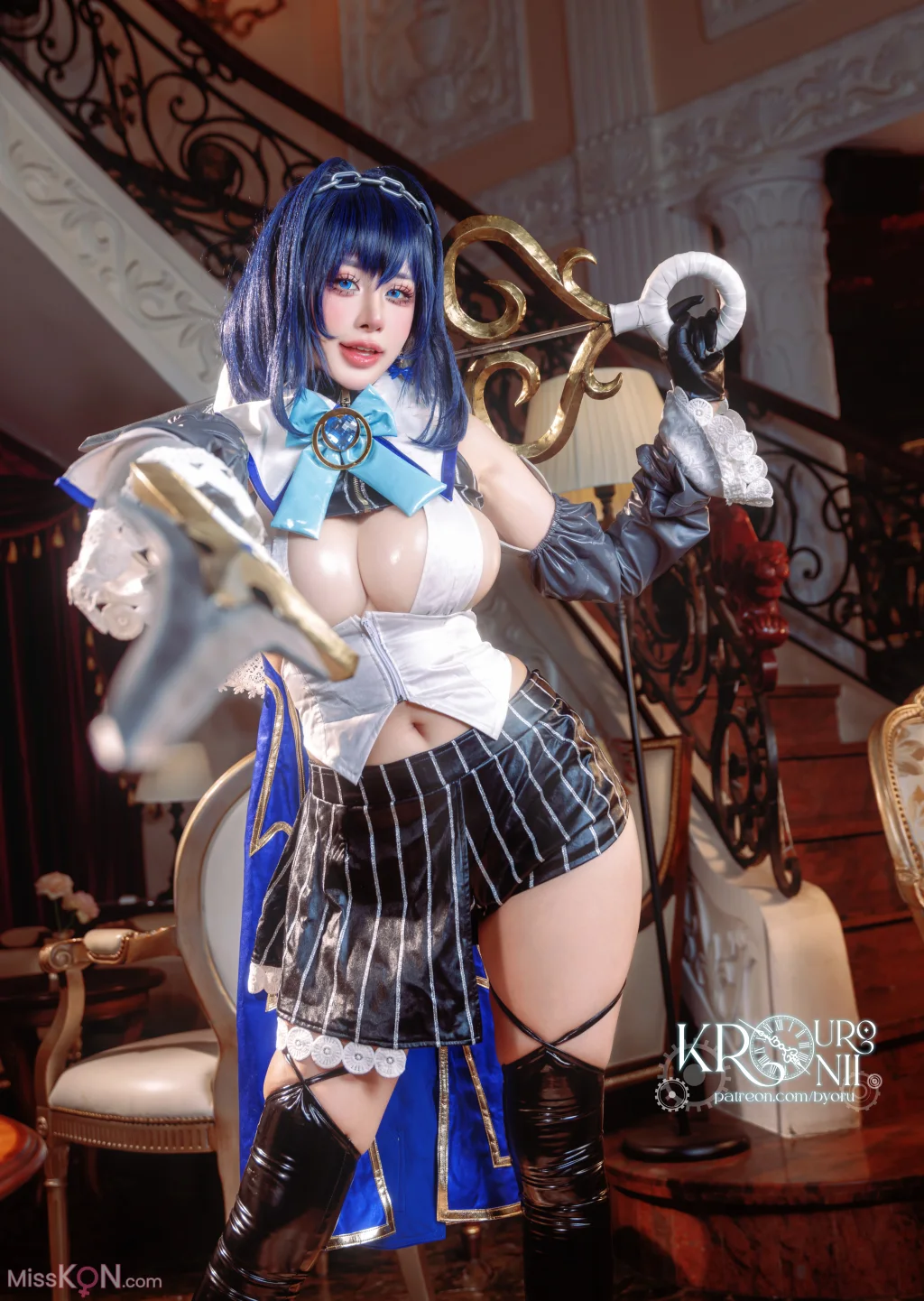 Coser@Byoru_ Ouro Kronii