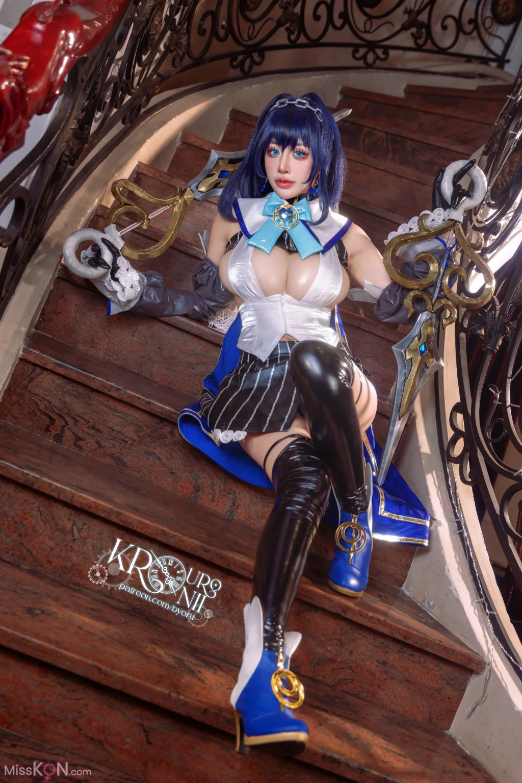 Coser@Byoru_ Ouro Kronii