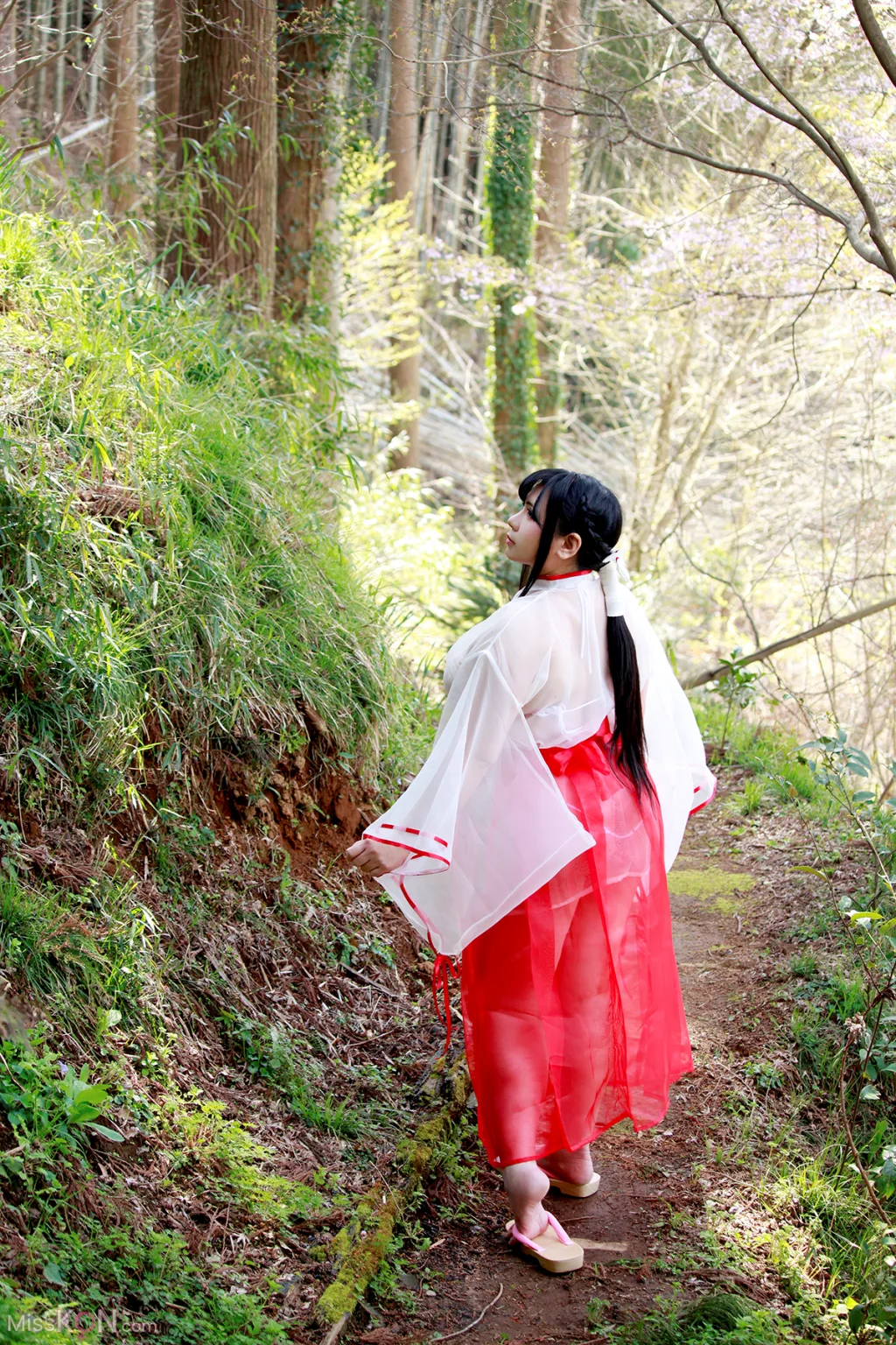 Coser@蝶月真綾_ 裏巫女の遊穢れ