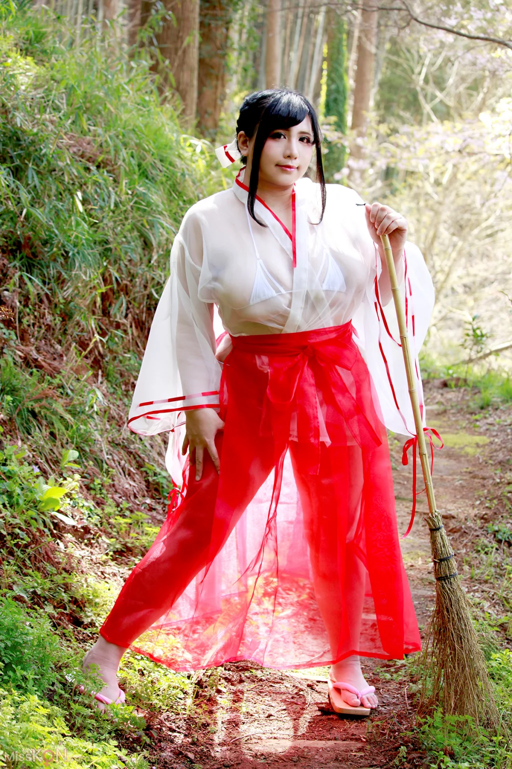 Coser@蝶月真綾_ 裏巫女の遊穢れ