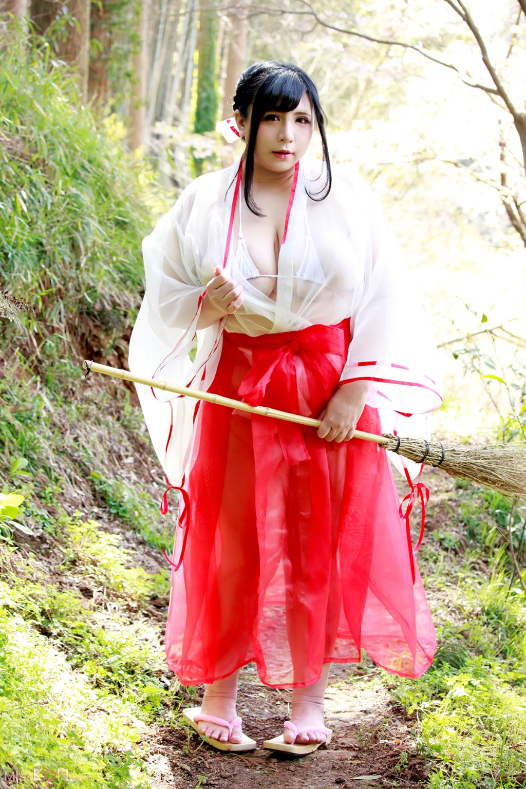 Coser@蝶月真綾_ 裏巫女の遊穢れ