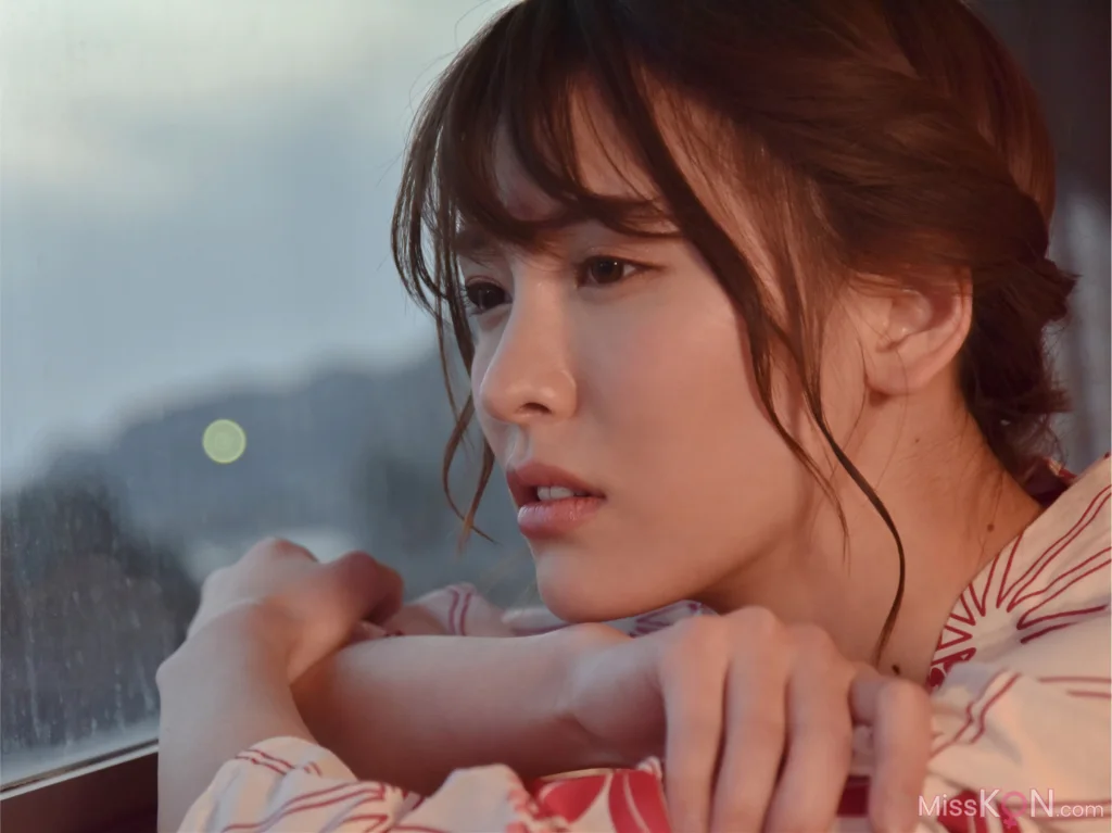 Sena Natsuki (奈月セナ)_ FLASHデジタル写真集 初めての一泊二日温泉旅行