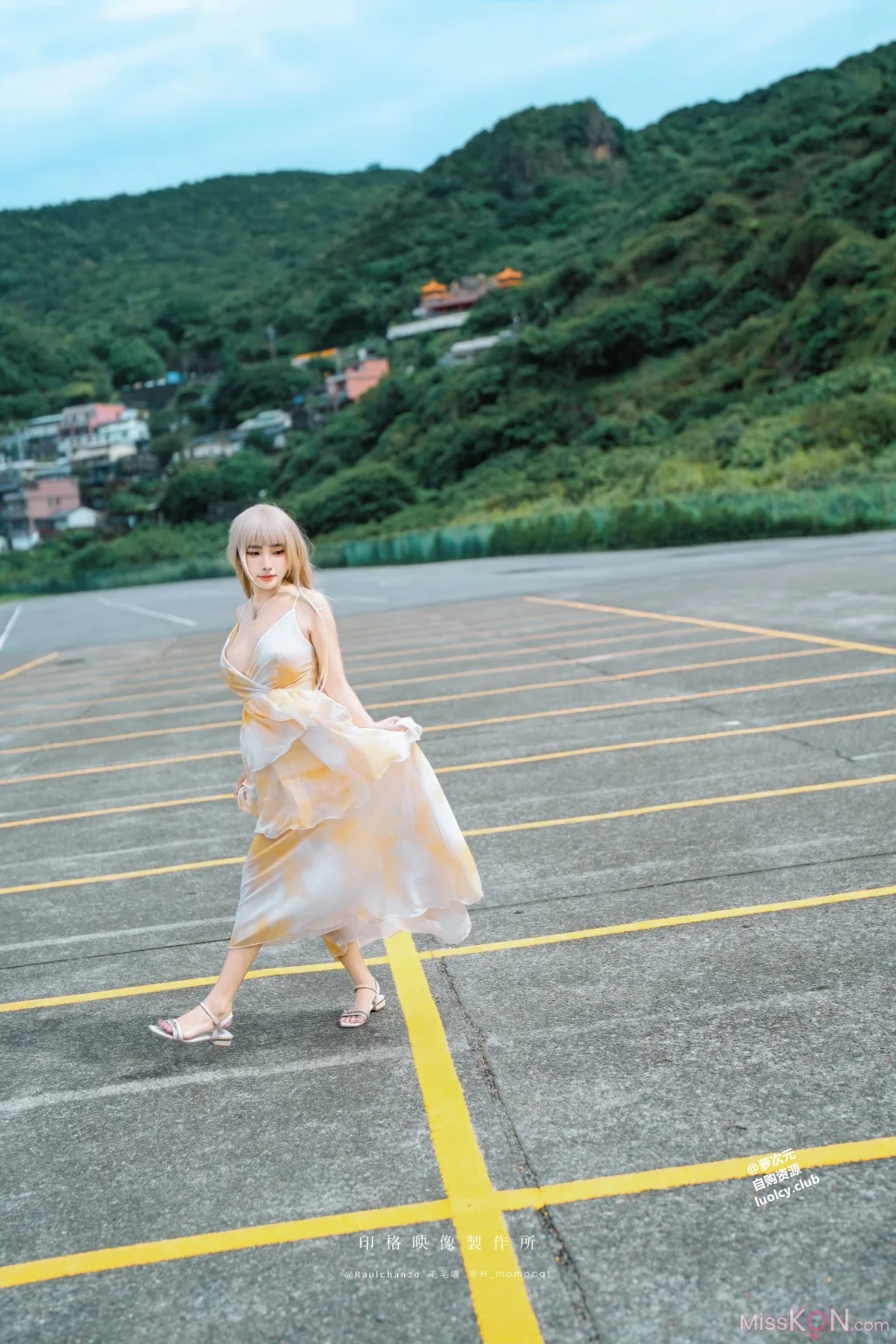 Coser@慕慕Momo_ 隨風輕舞