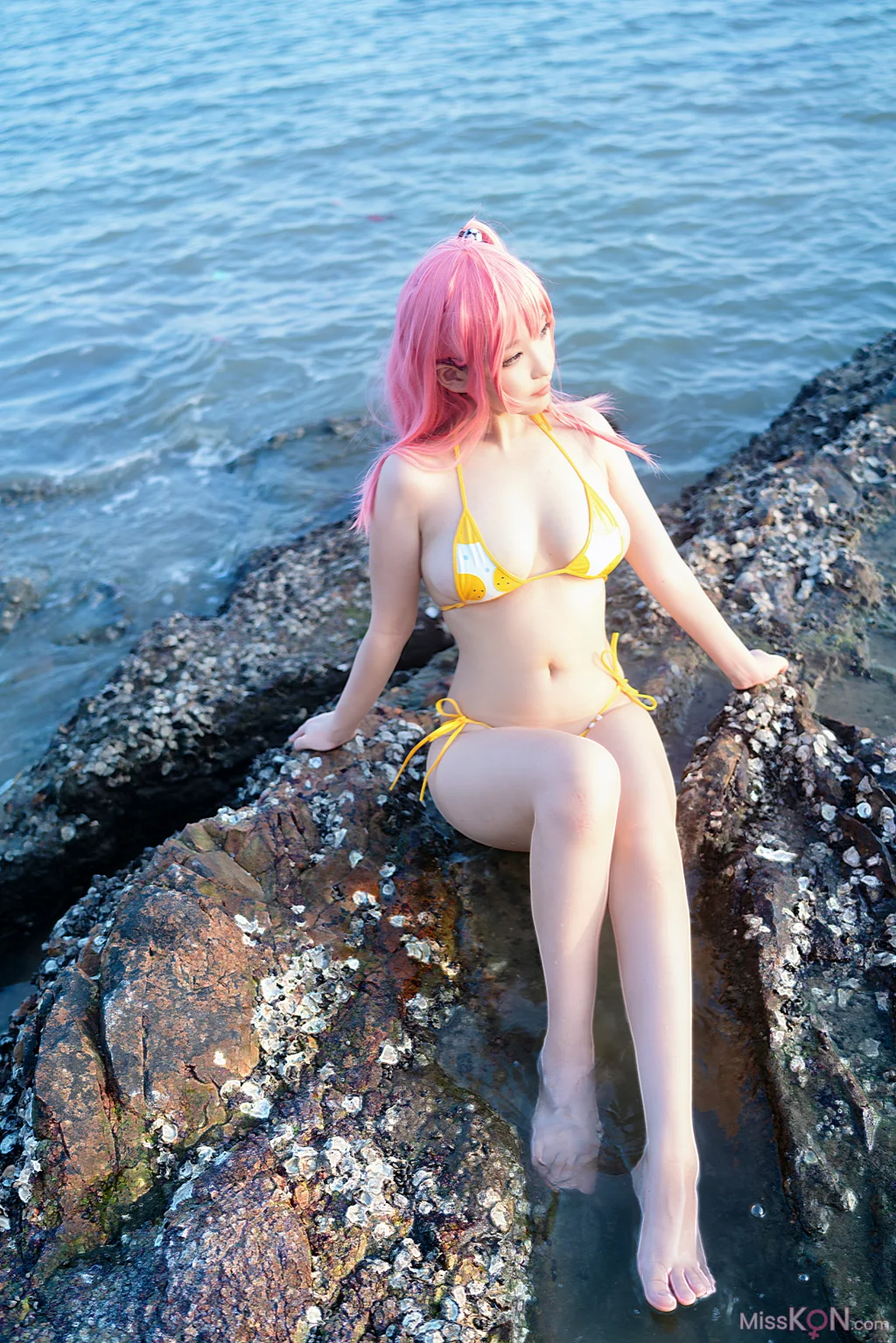 Coser@七七娜娜子_ 穗香泳衣
