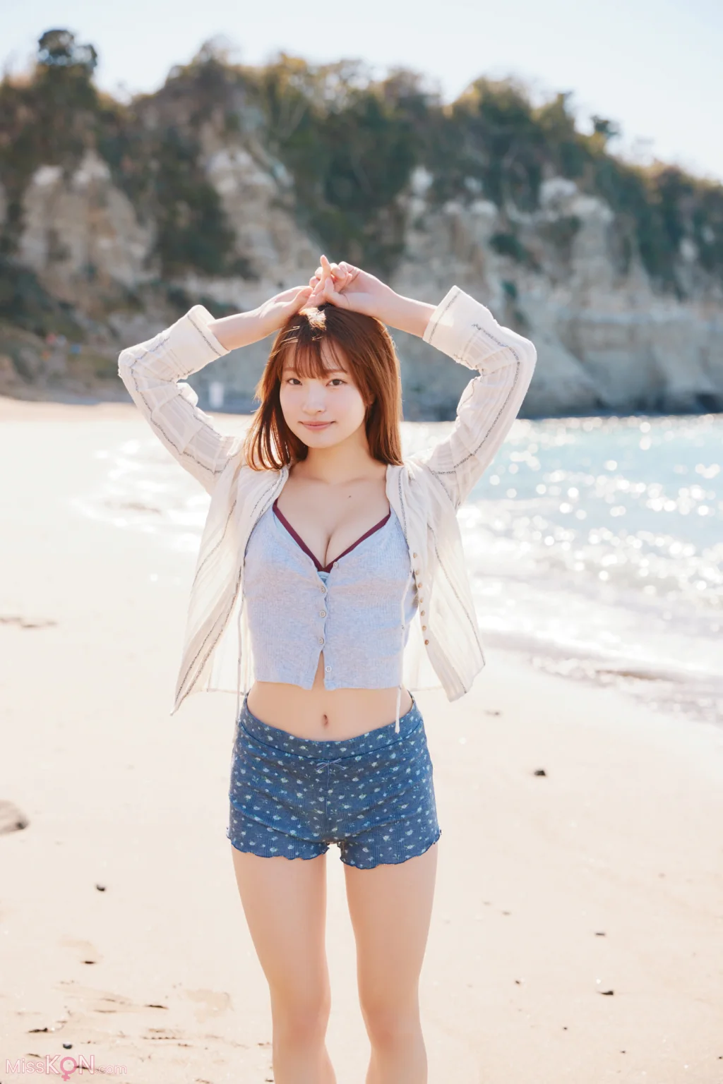 Natsuki Satonaka (里仲菜月)_ FRIDAYデジタル写真集 おとなっちゃん！ｖｏｌ．２