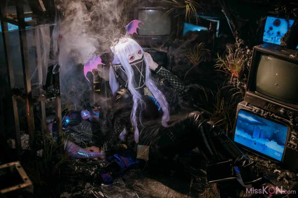 Coser@源纱希喵喵喵_ 狮蝎