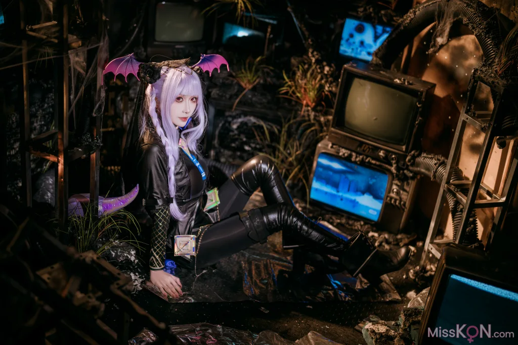 Coser@源纱希喵喵喵_ 狮蝎