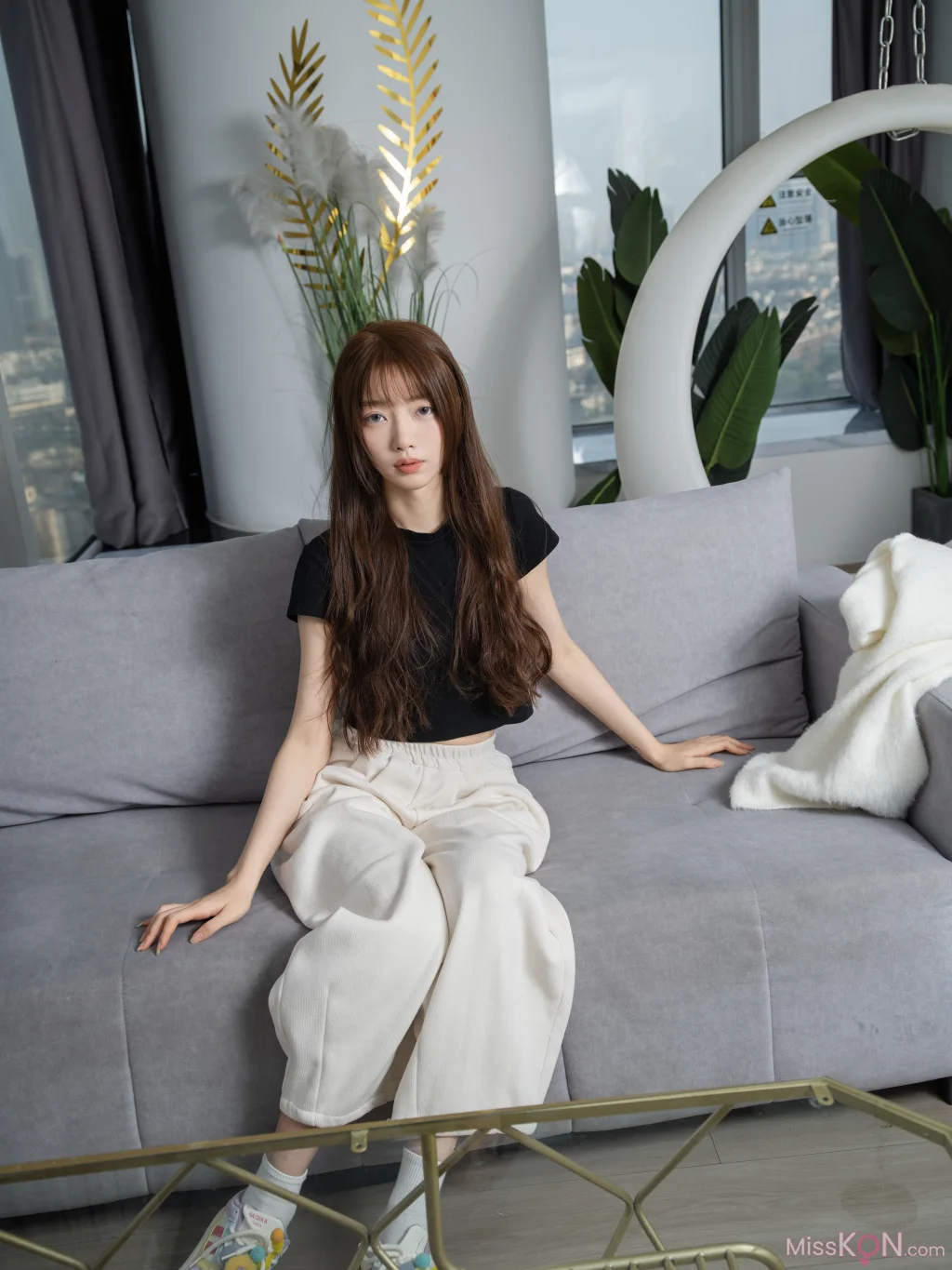 [Private Photoshoot] 潤潤_ 國模 175CM 大二校花級模特 大尺度 私拍 4K