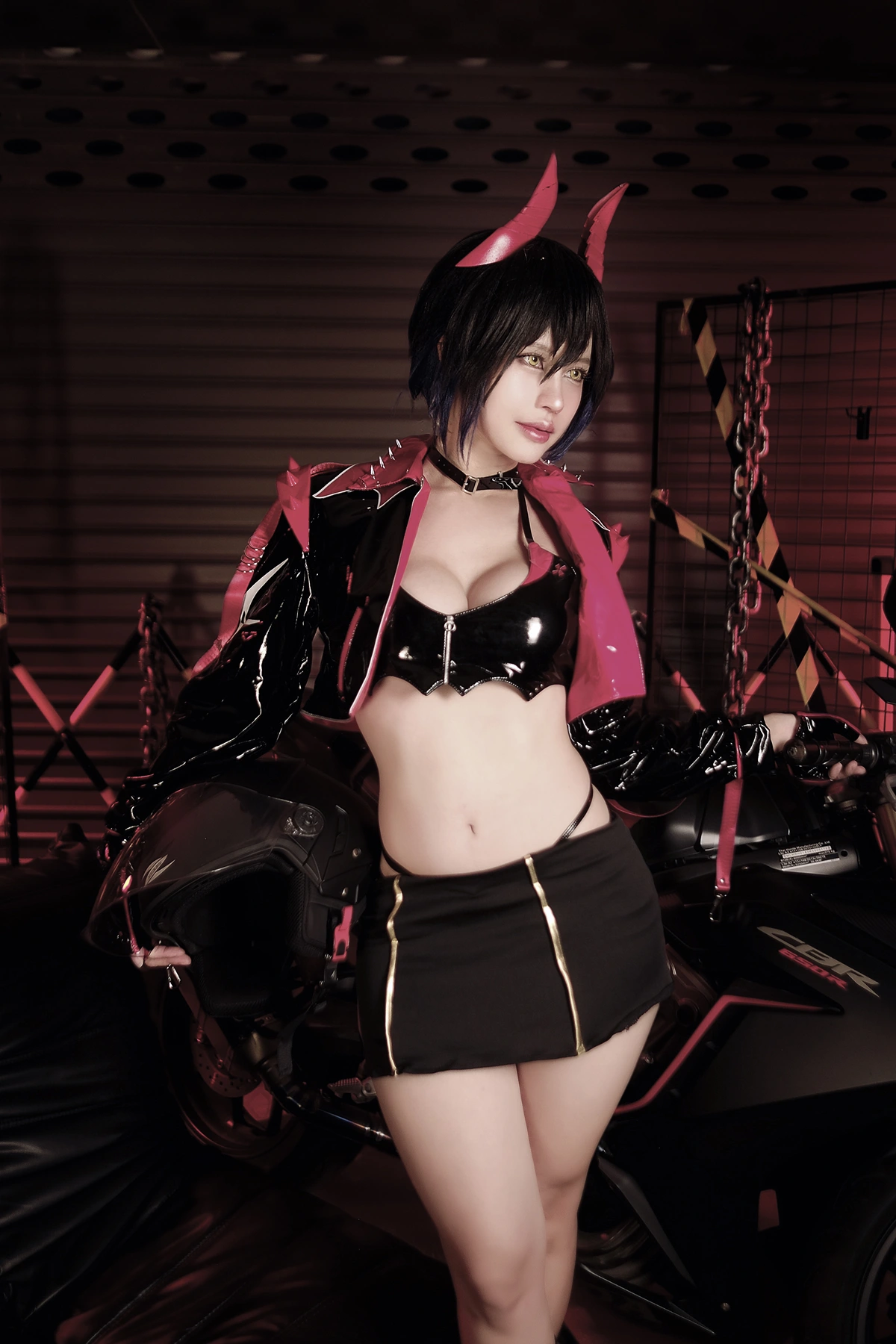 Cosplay PingPing平平 – Rossana NIKKE 27 Cosplay PingPing平平 – Rossana NIKKE