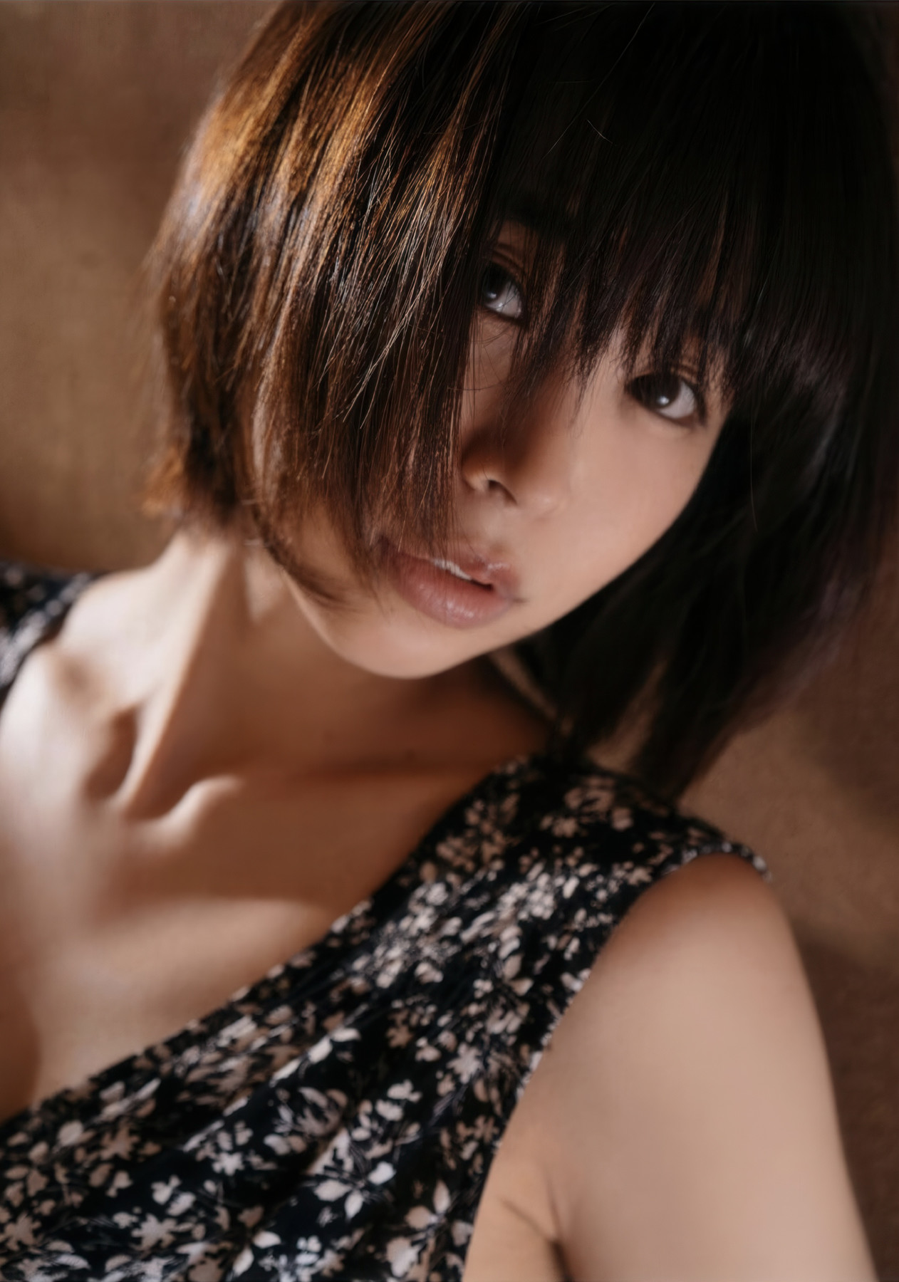 Tsugu Manaka 真中つぐ, 写真集 恋愛情緒 Wunder puglishing house Set.03