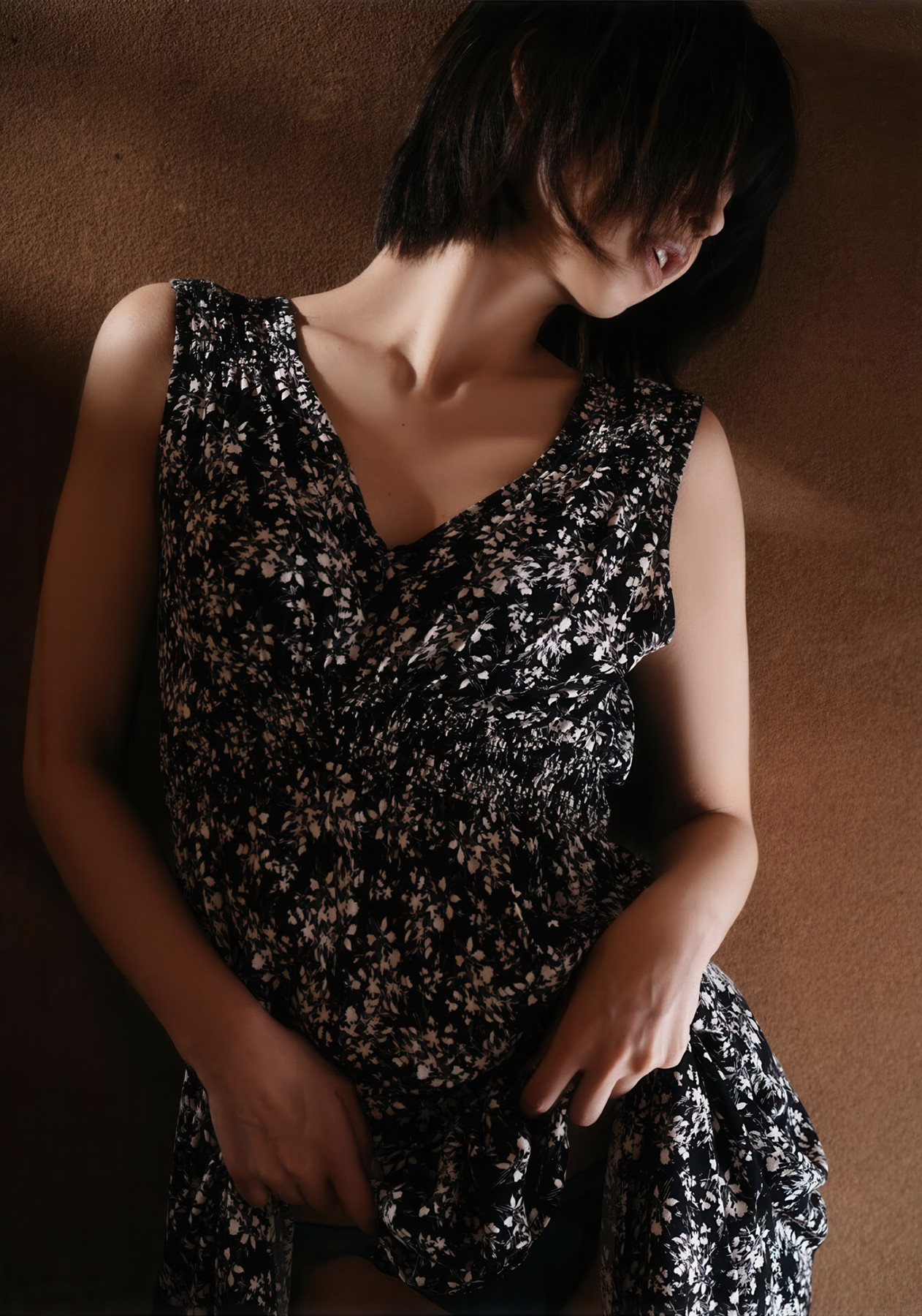Tsugu Manaka 真中つぐ, 写真集 恋愛情緒 Wunder puglishing house Set.03
