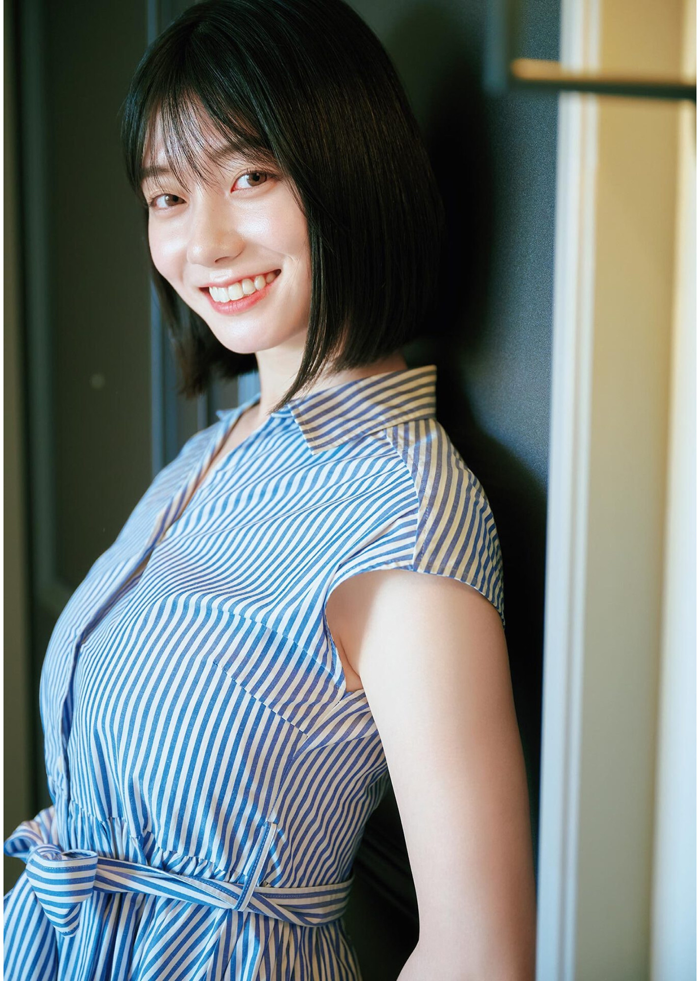 Kanna Seto 瀬戸環奈, 1st写真集 「Emerald」 Set.04