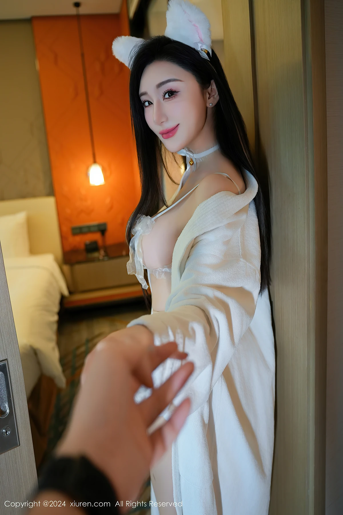 XiuRen秀人网 No.8679 田兮白TianXibai