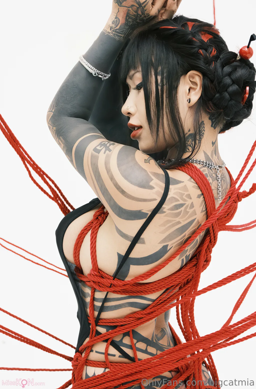 Coser@高桥尤美(bigcatmia)_ Onlyfans纹身福利姬视图合集 44 Coser@高桥尤美(bigcatmia)_ Onlyfans纹身福利姬视图合集