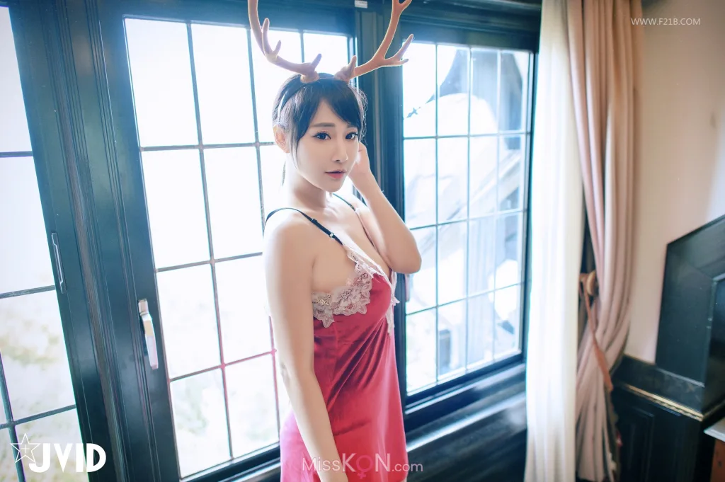 [JVID] Lele 樂樂_【全輯上空無碼】巨乳女神 樂樂－鹿角女孩的報恩！