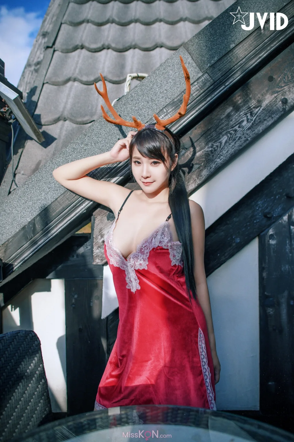 [JVID] Lele 樂樂_【全輯上空無碼】巨乳女神 樂樂－鹿角女孩的報恩！