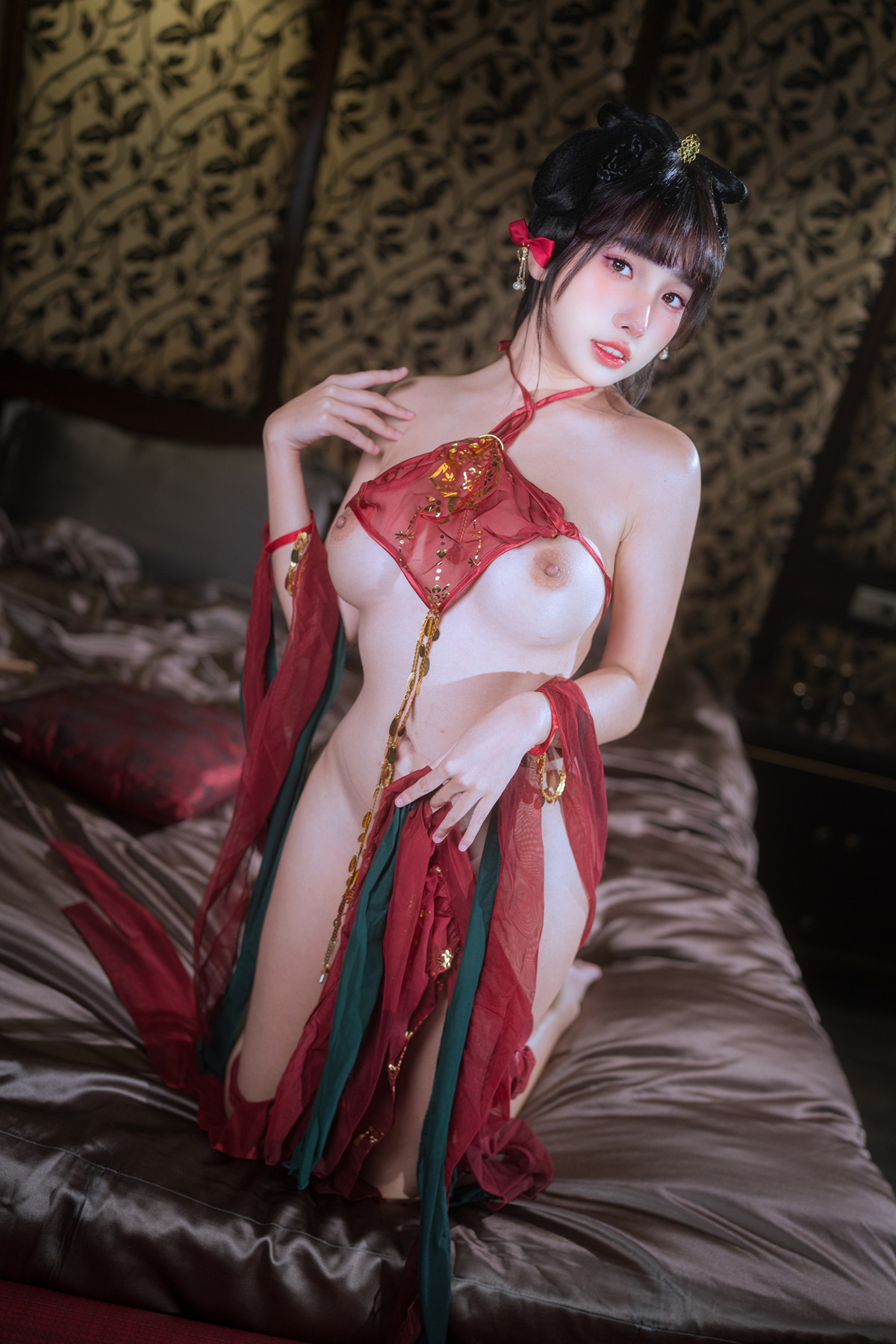 慕慕Momo, ヌード写真集 月圓之夜 Full Moon Night