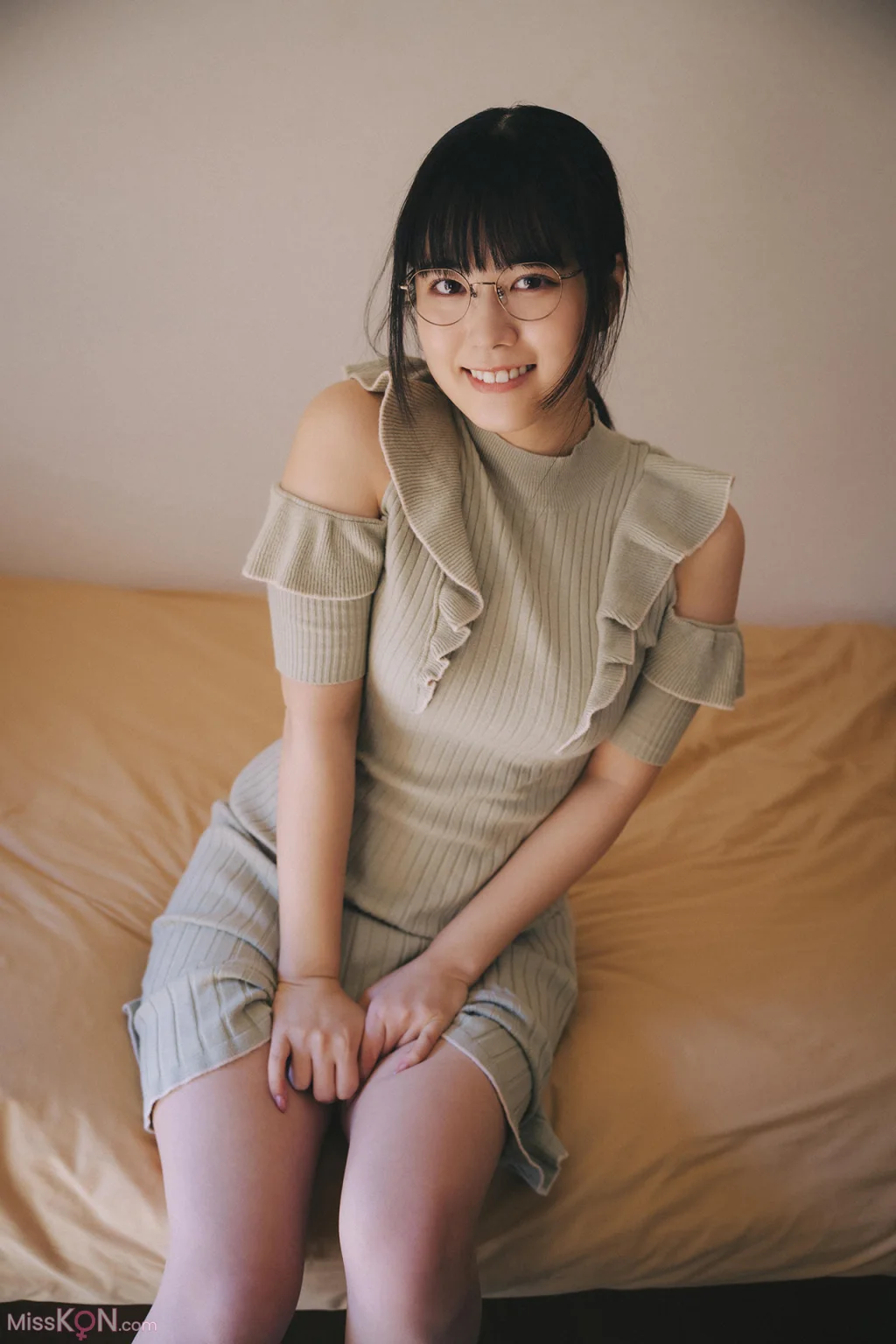 Shinonome Umi (東雲うみ)_ 彼女が部屋でしたいこと (ENTAMEデジタル写真集)