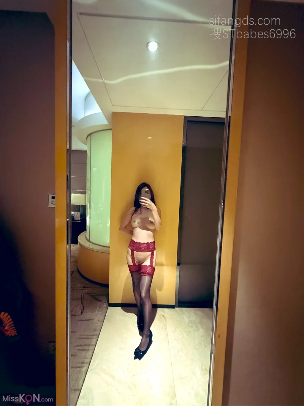 偷心嘚猫(vivi姐)_ 私房顶级视图合集 众多美模
