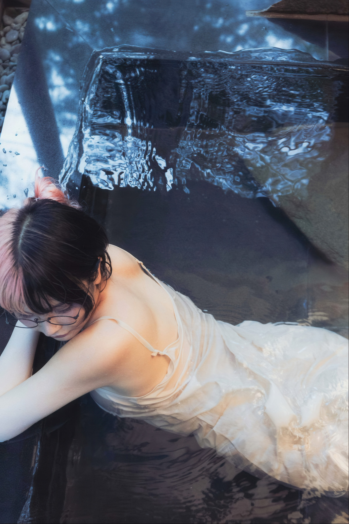 Chukimeroday ちゅきめろでぃ, 2nd 写真集 『一泊二日』 Set.02