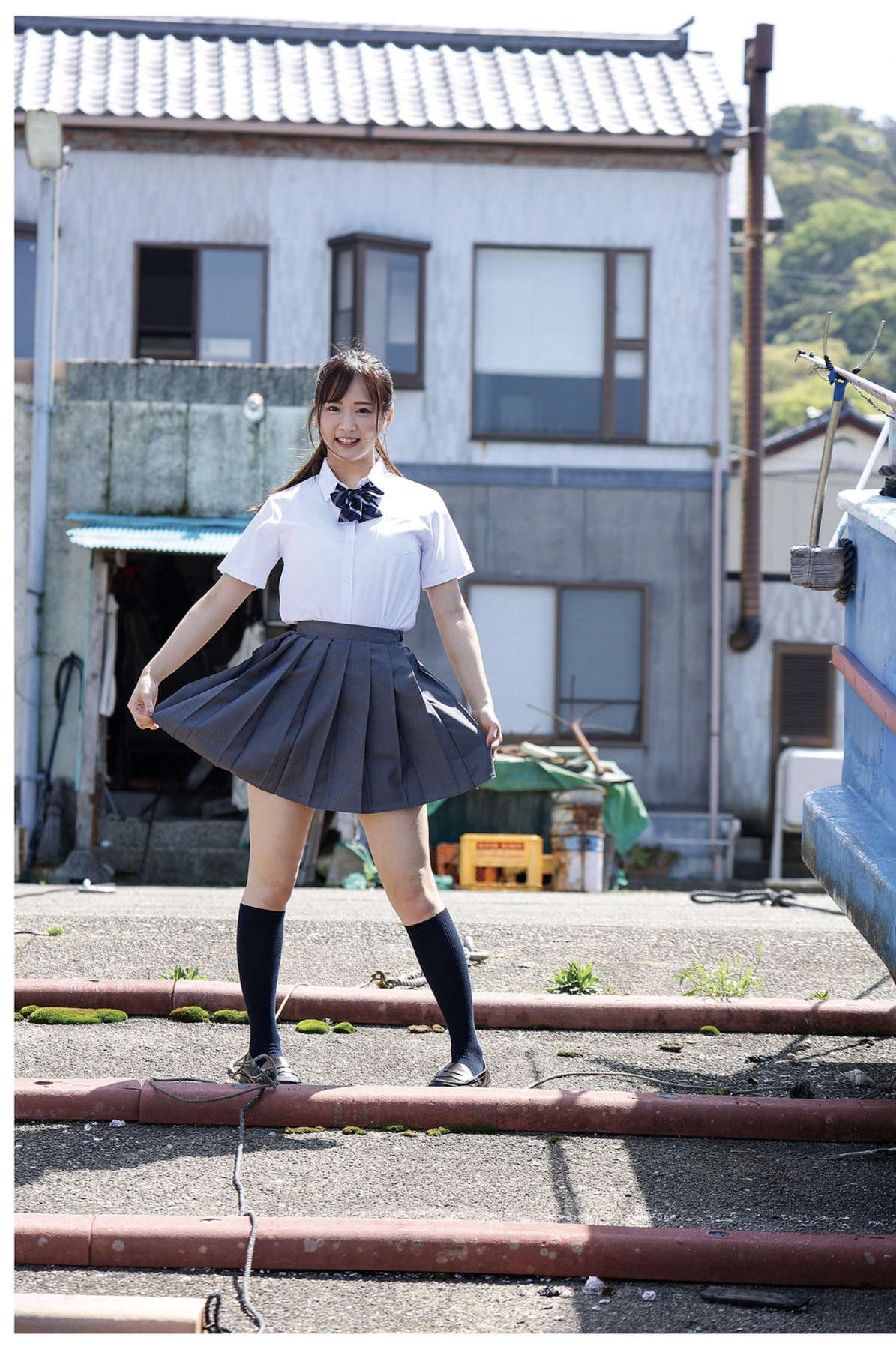 Narumi Hirose 広瀬なるみ, ヌード写真集 『風に包まれて』 Set.06