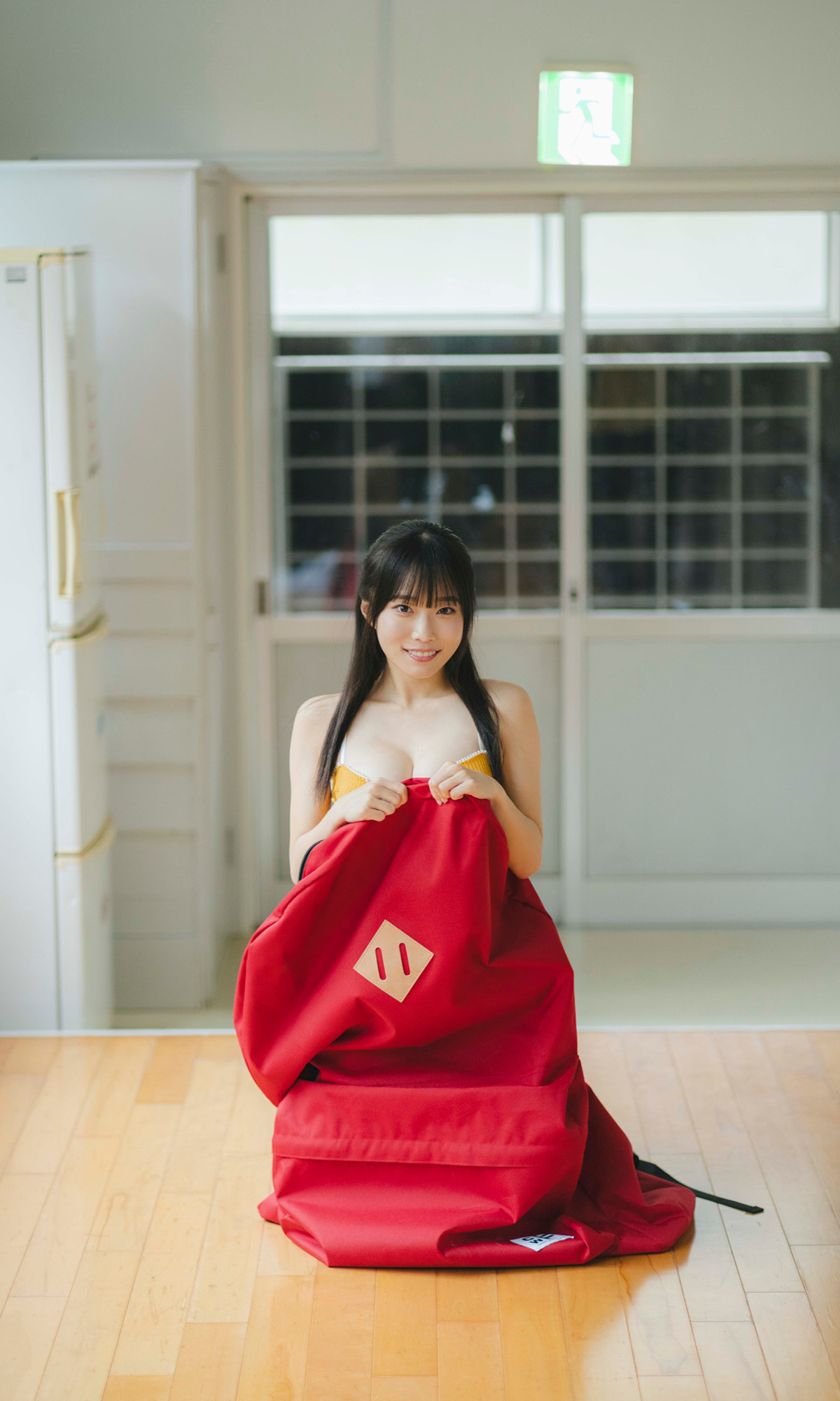 Miyu Kishi 岸みゆ, 周プレ PHOTO BOOK 「こんな日がくるなんて」 Set.01