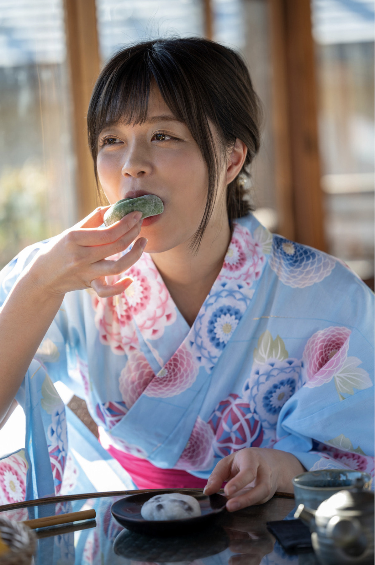 Kanon Kanade 奏音かのん, ヌード写真集 「初めは少しだけ優しく」 Set.01