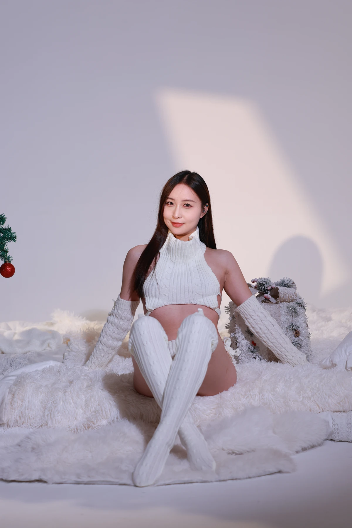 LiLi – 極品國模 大尺度 私拍 視圖 Set.01