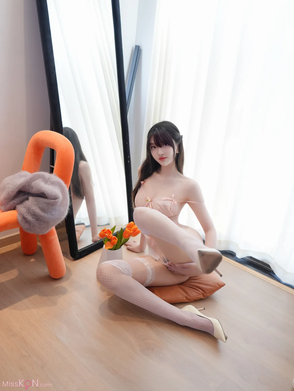 [XR Uncensored] 白露lulu_ R18 秀人网模特 灰色毛衣