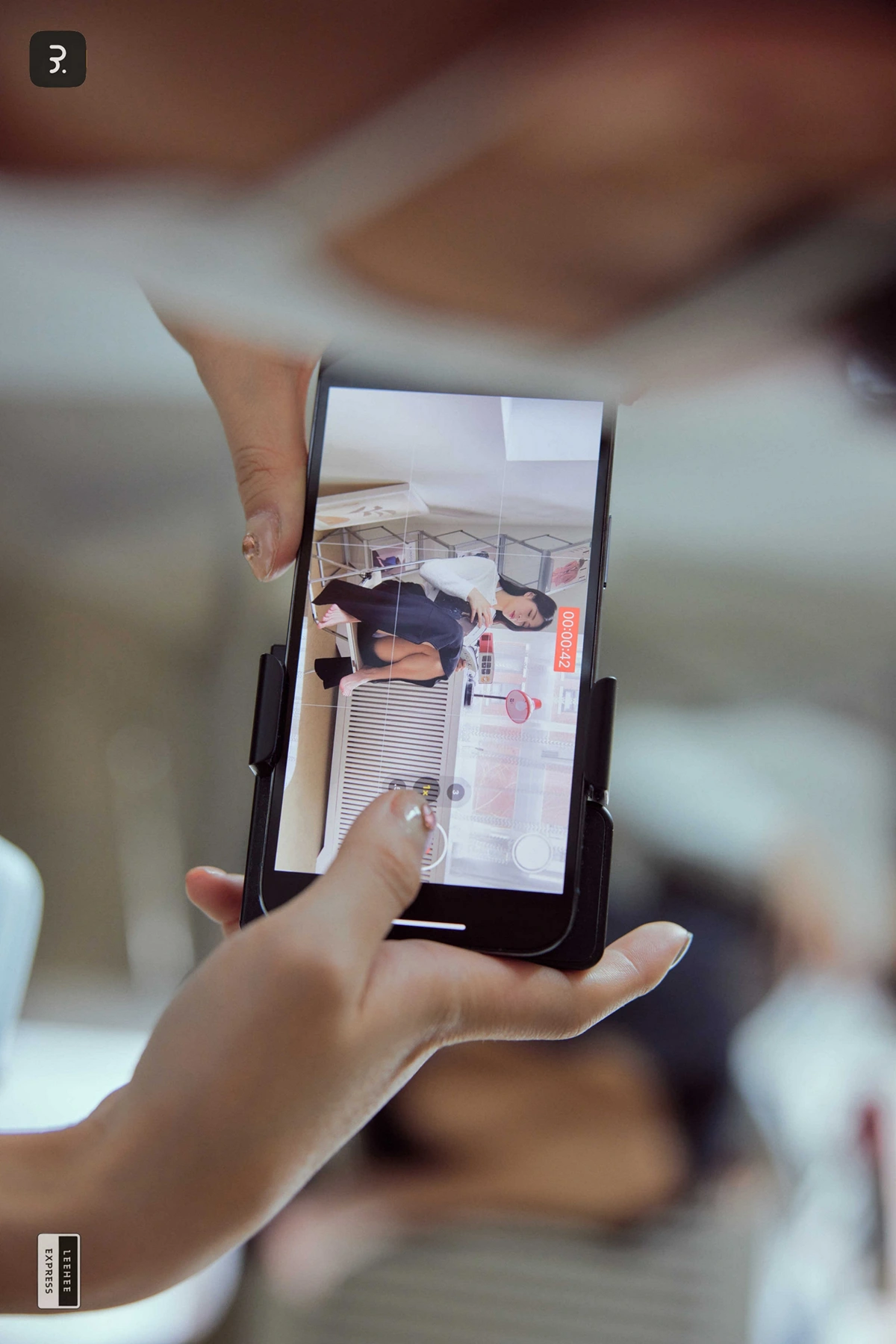 Min.E 민이, LEEHEE EXPRESS LEHF-207 Set.01