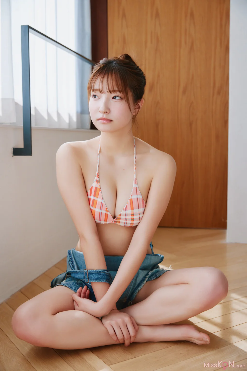 Natsuki Satonaka (里仲菜月)_ FRIDAYデジタル写真集 おとなっちゃん！ｖｏｌ．１