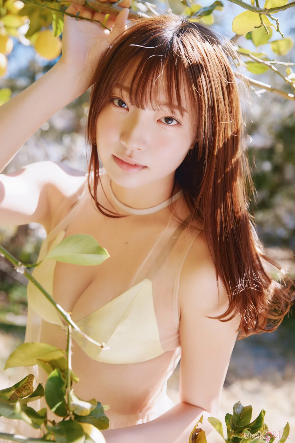 Natsuki Satonaka (里仲菜月)_ FRIDAYデジタル写真集 おとなっちゃん！ｖｏｌ．１