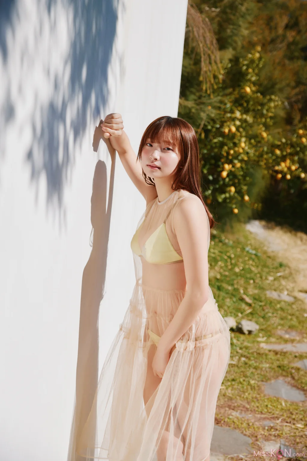 Natsuki Satonaka (里仲菜月)_ FRIDAYデジタル写真集 おとなっちゃん！ｖｏｌ．１
