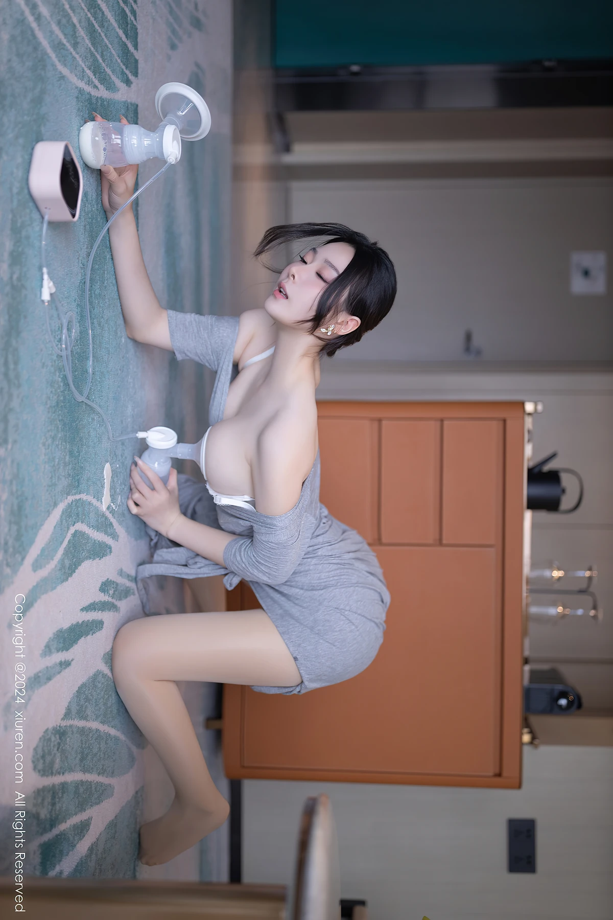 XiuRen秀人网 No.8699 小逗逗XiaoDouDou