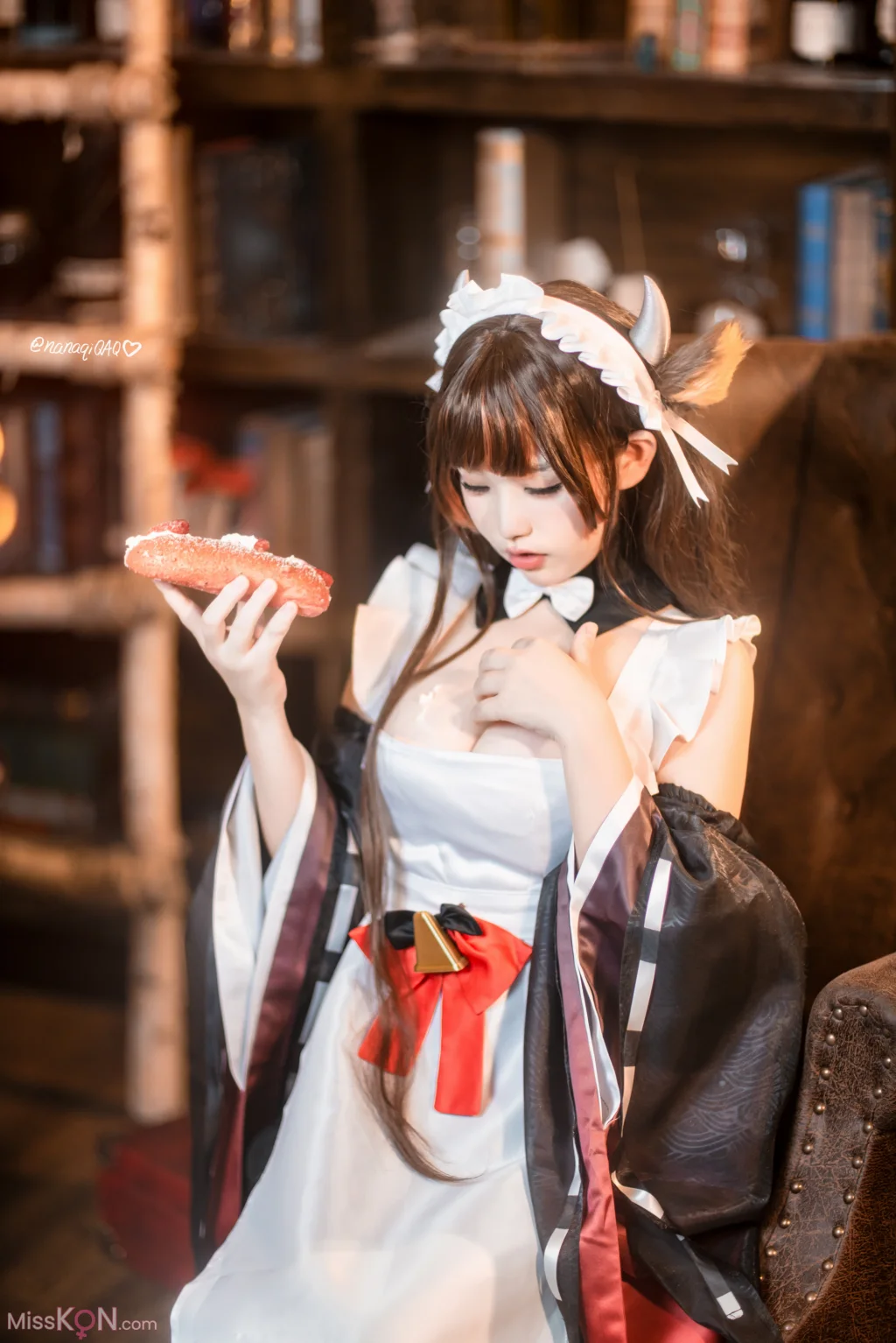 Coser@七七娜娜子_ 牛牛女仆