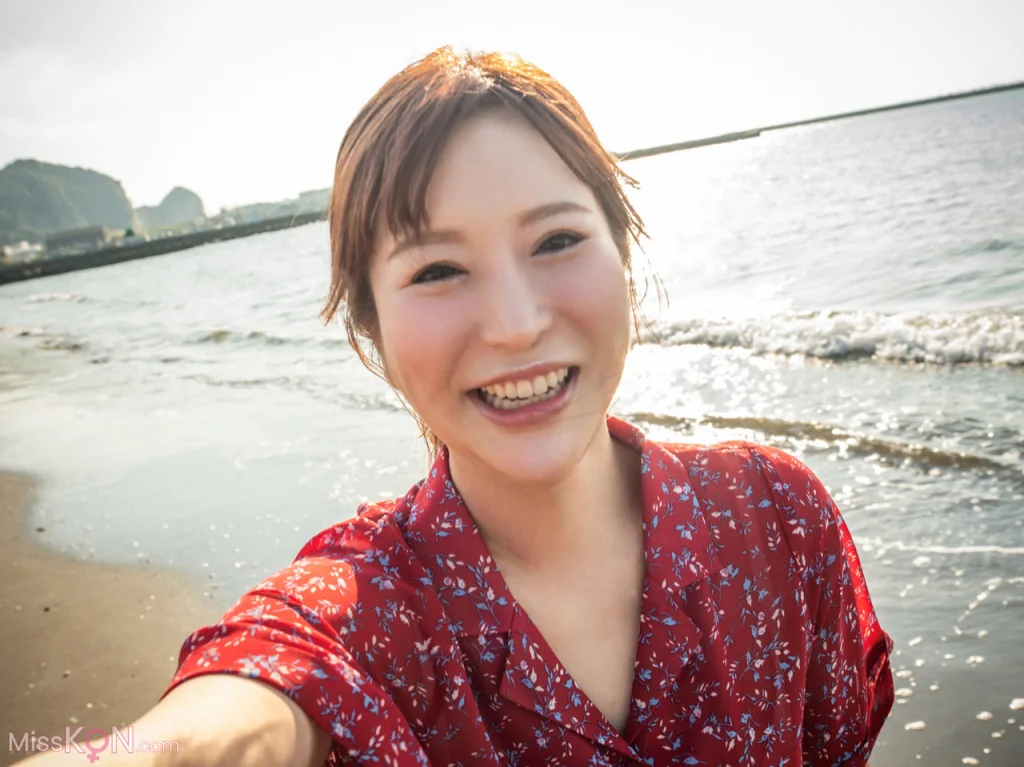 Kurumi Momose (桃瀬くるみ)_ 写真集 魅惑の果実 [PRE]