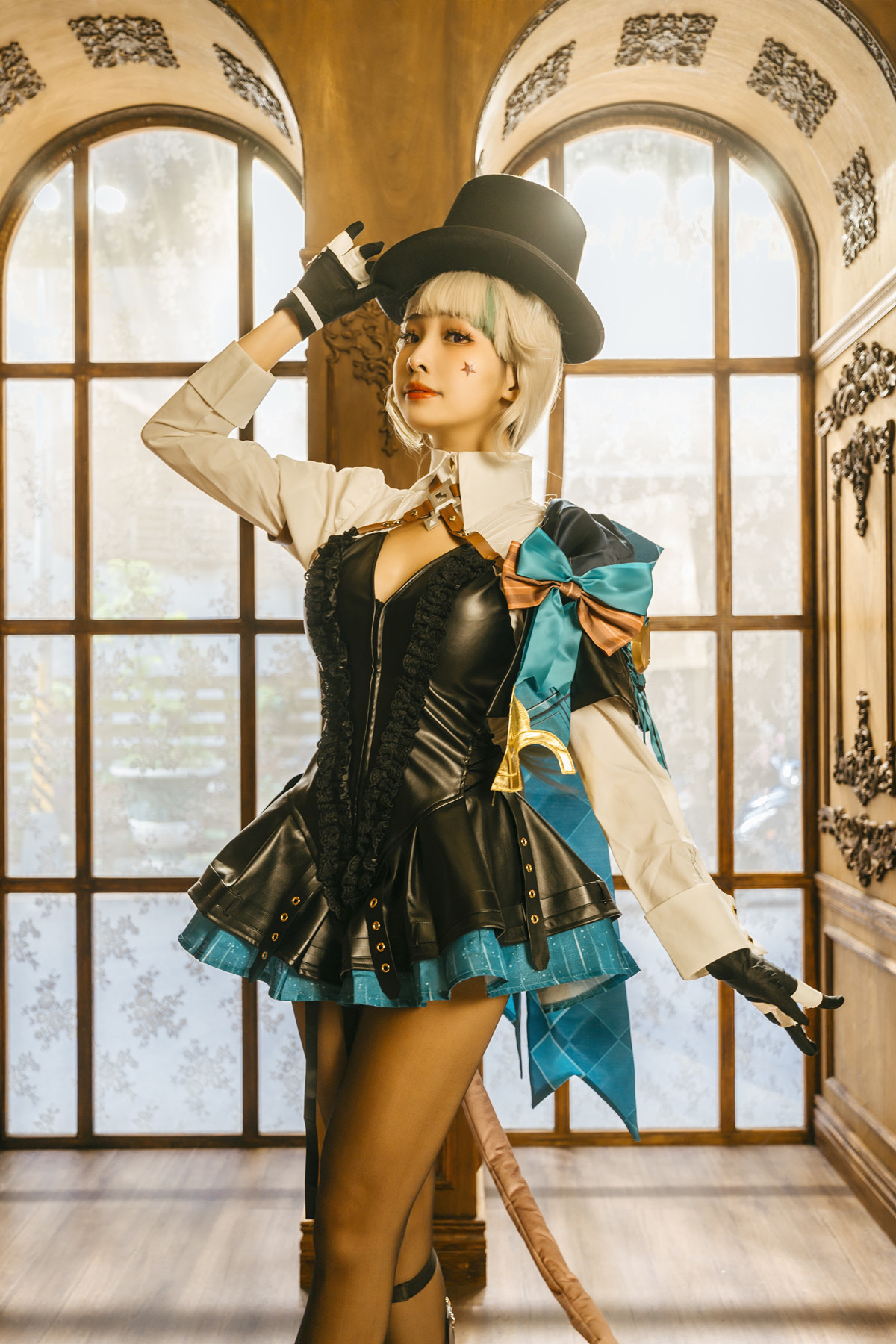 慕慕Momo, ヌード写真集 原神 Genshin 琳妮特的色情魔術 室内