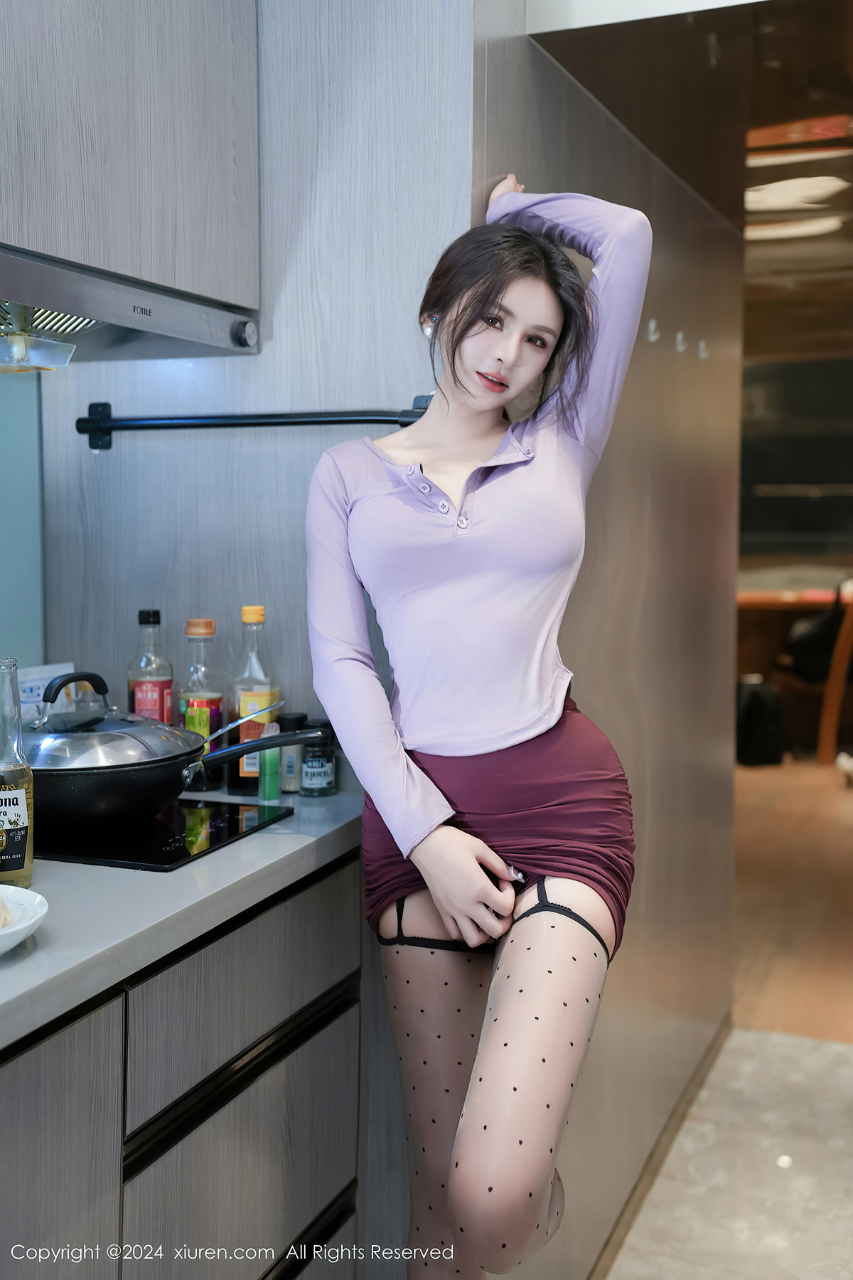 XiuRen秀人网 No.8622 Emily尹菲