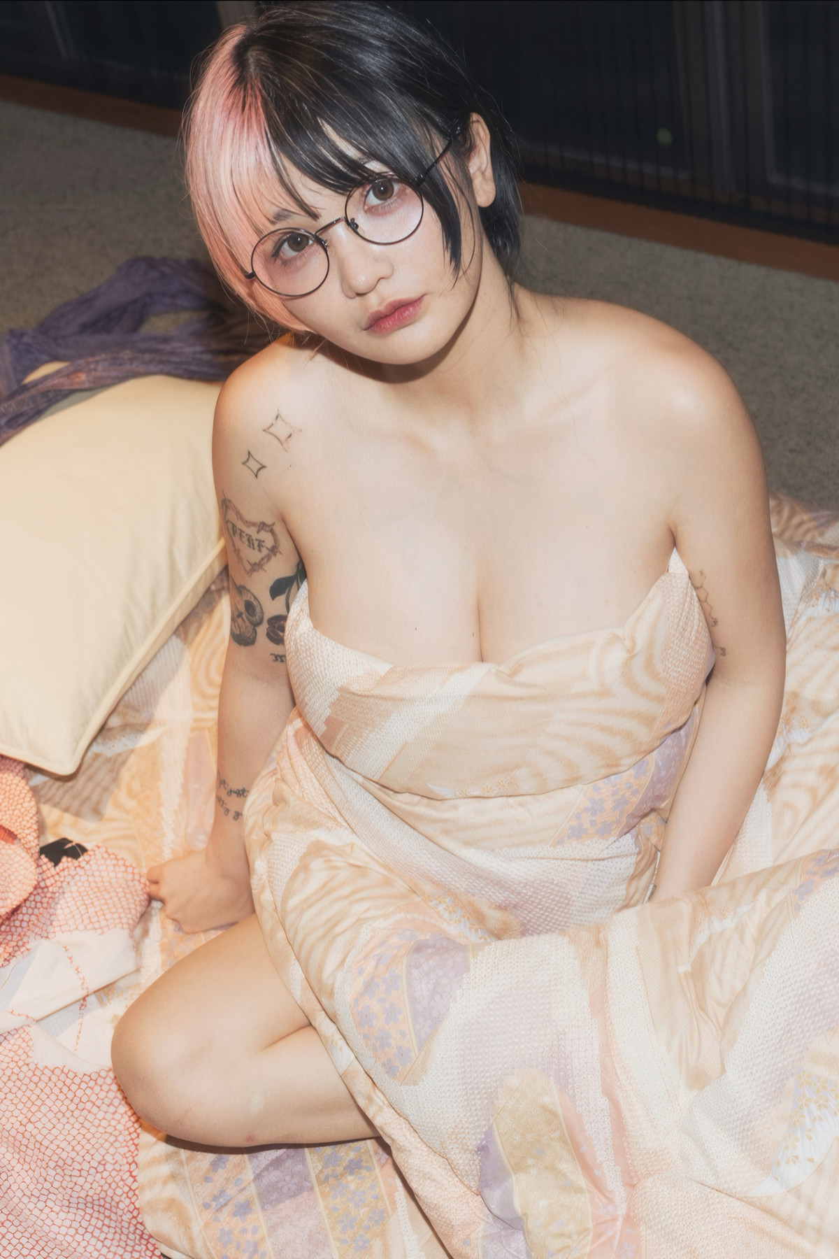 Chukimeroday ちゅきめろでぃ, 2nd 写真集 『一泊二日』 Set.04