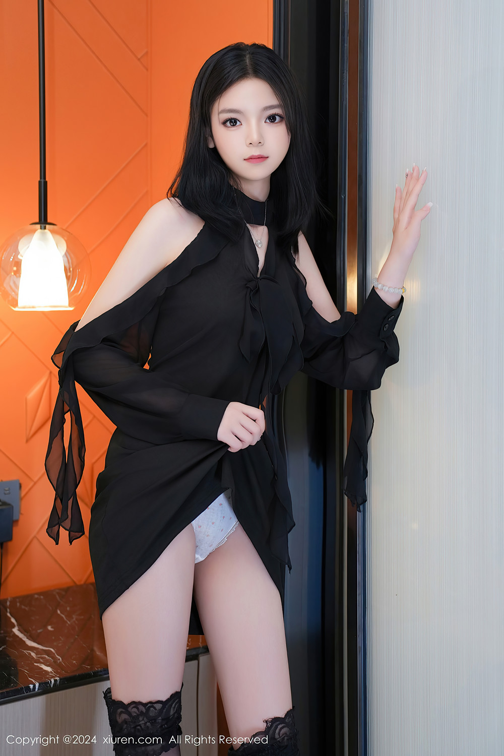 XiuRen秀人网 No.8651 唐心心TangXinxin