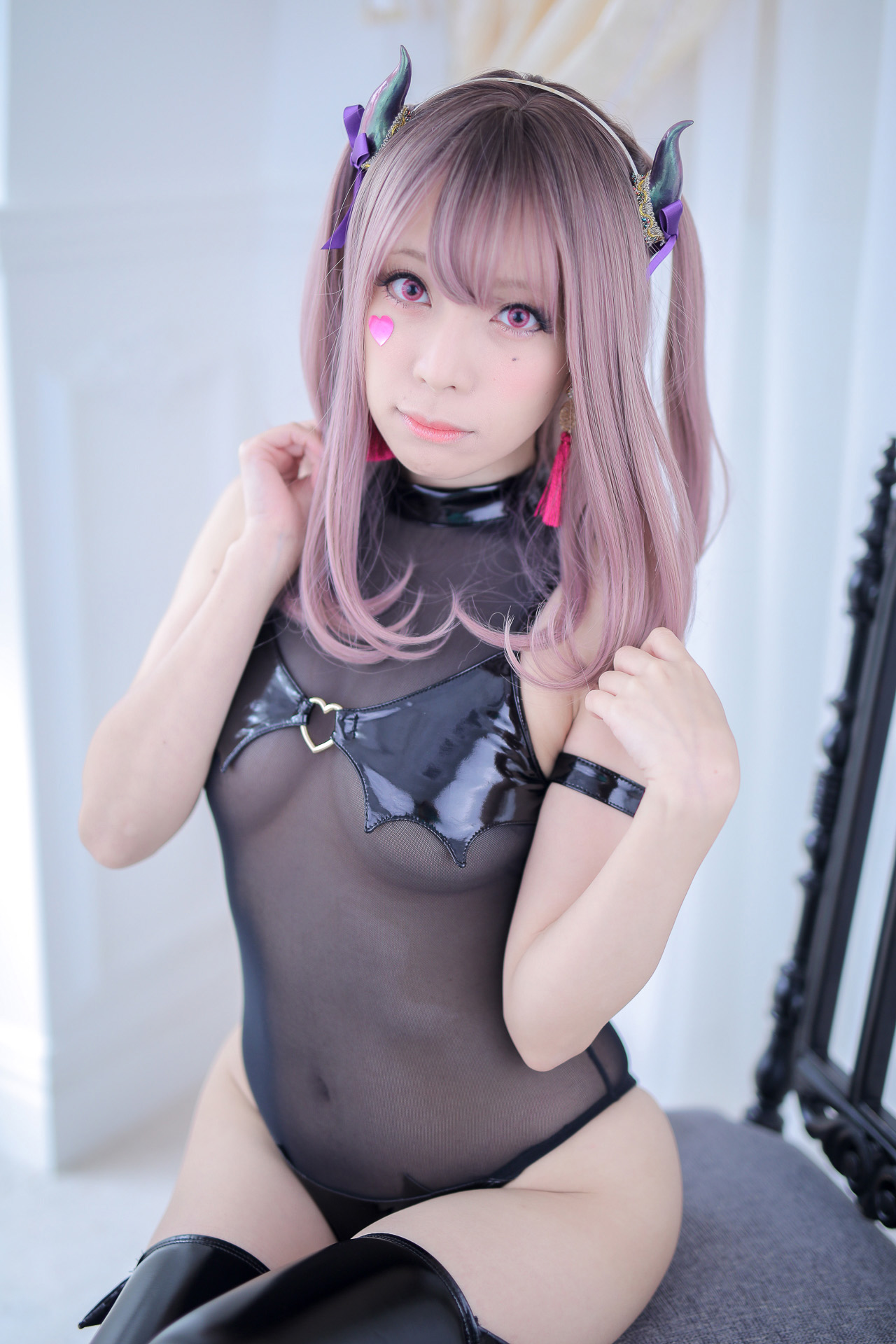 Saki Miyamoto 宮本彩希, 写真集 魅惑の彩希ゅばす Set.02