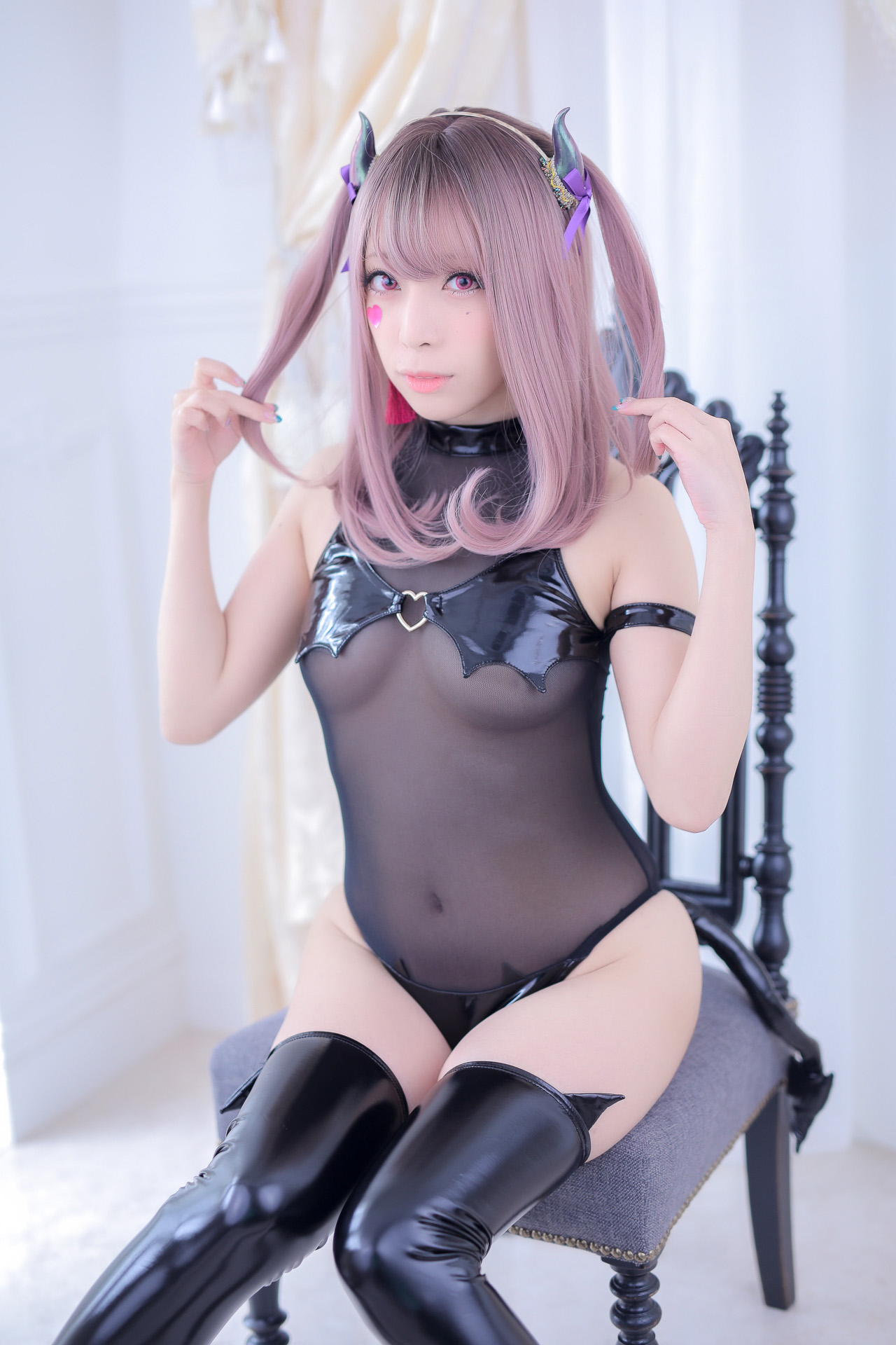 Saki Miyamoto 宮本彩希, 写真集 魅惑の彩希ゅばす Set.02