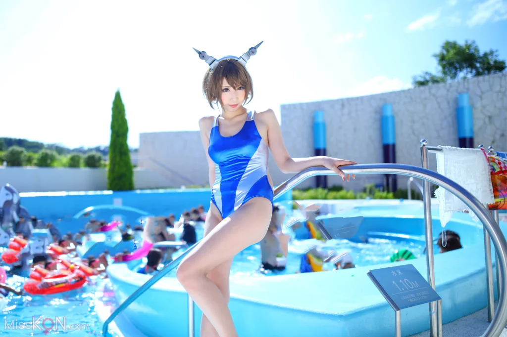 Coser@Reku Momoiro (桃色れく)_ 提督の水遊び!