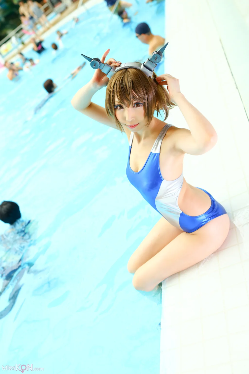 Coser@Reku Momoiro (桃色れく)_ 提督の水遊び!