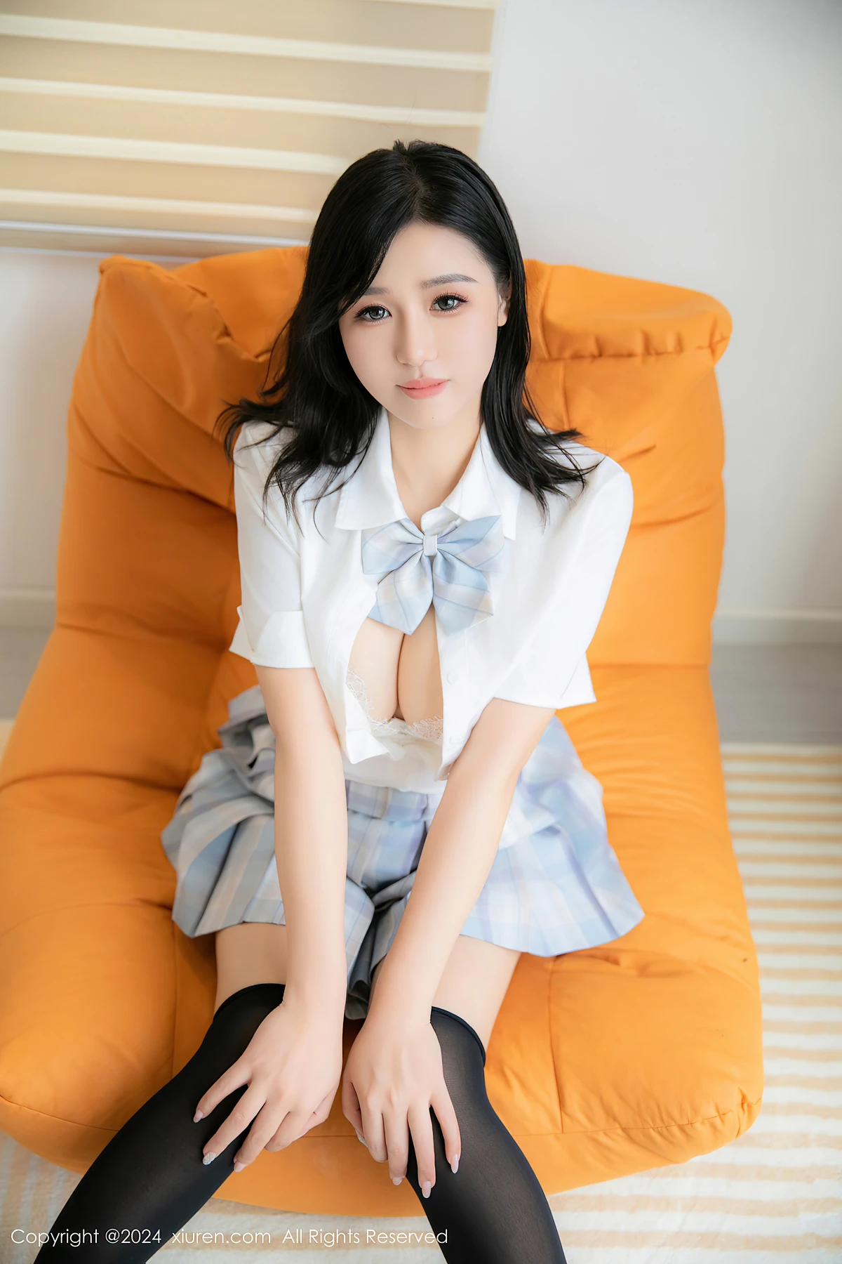 XiuRen秀人网 No.8759 金小依JinXiaoYi